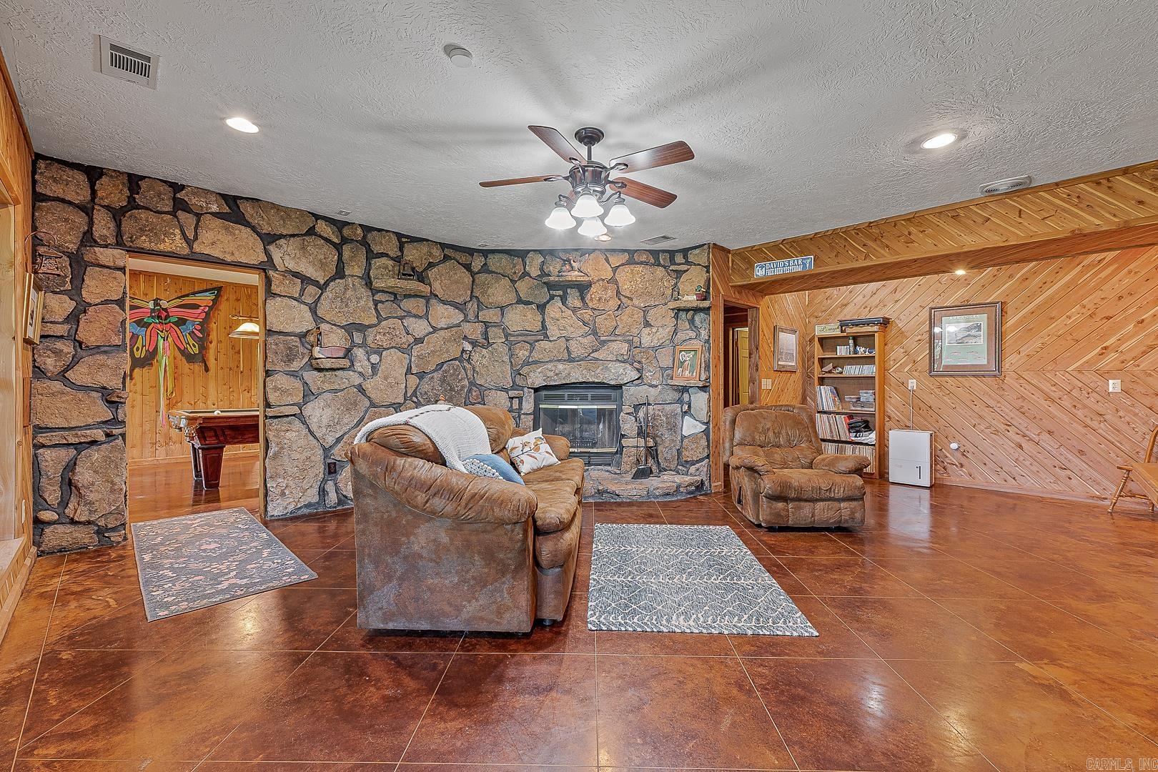 601 CR 3540  Wynne, AR