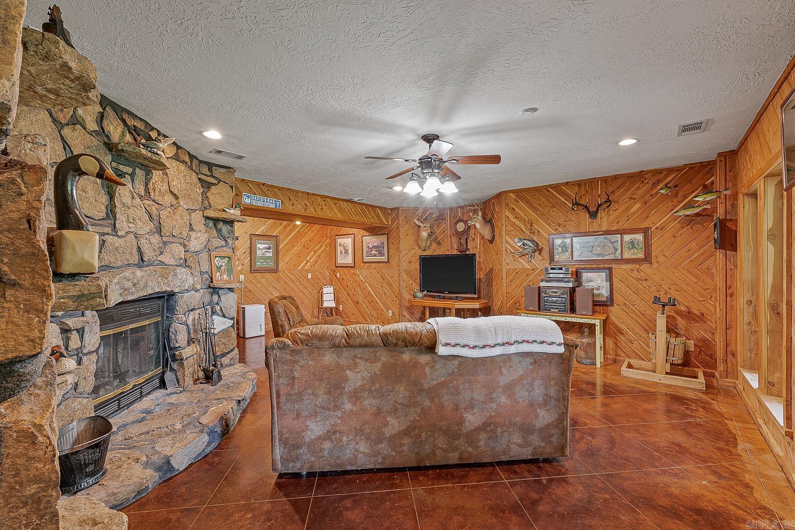 601 CR 3540  Wynne, AR