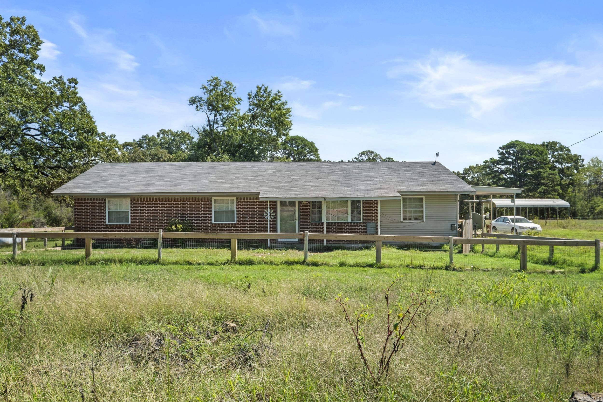 141 Hall Branch Road  Solgohachia, AR