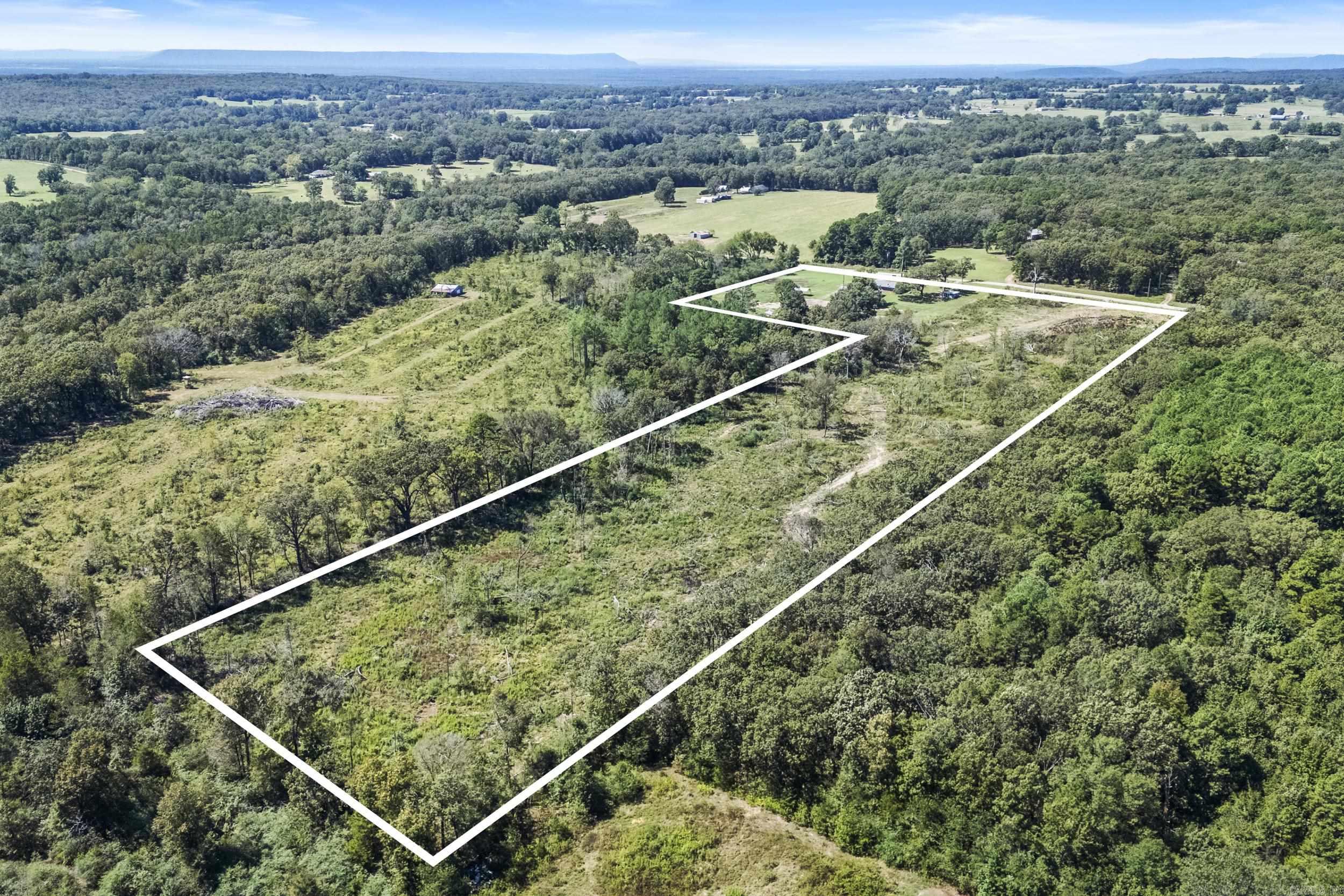 141 Hall Branch Road  Solgohachia, AR