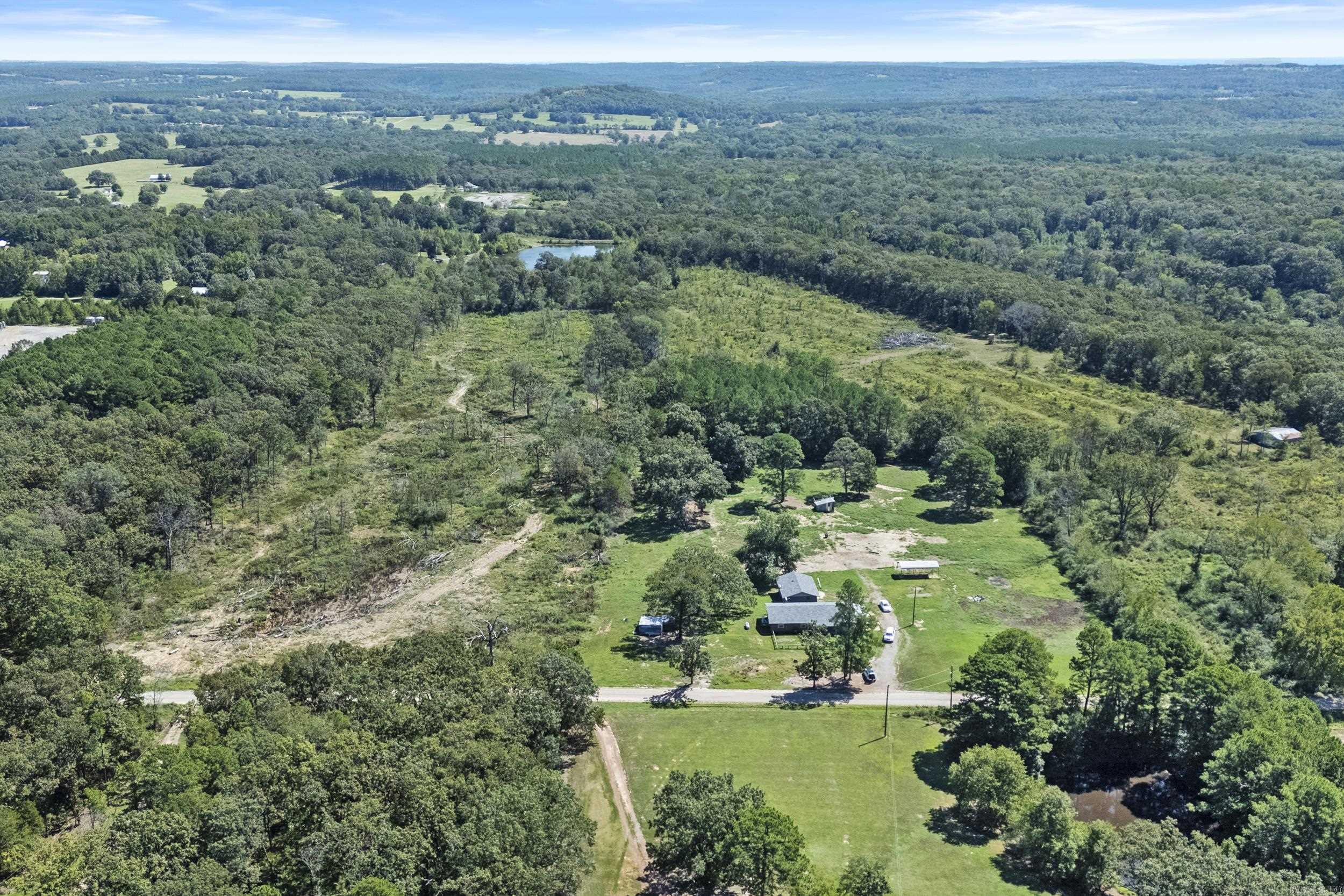 141 Hall Branch Road  Solgohachia, AR