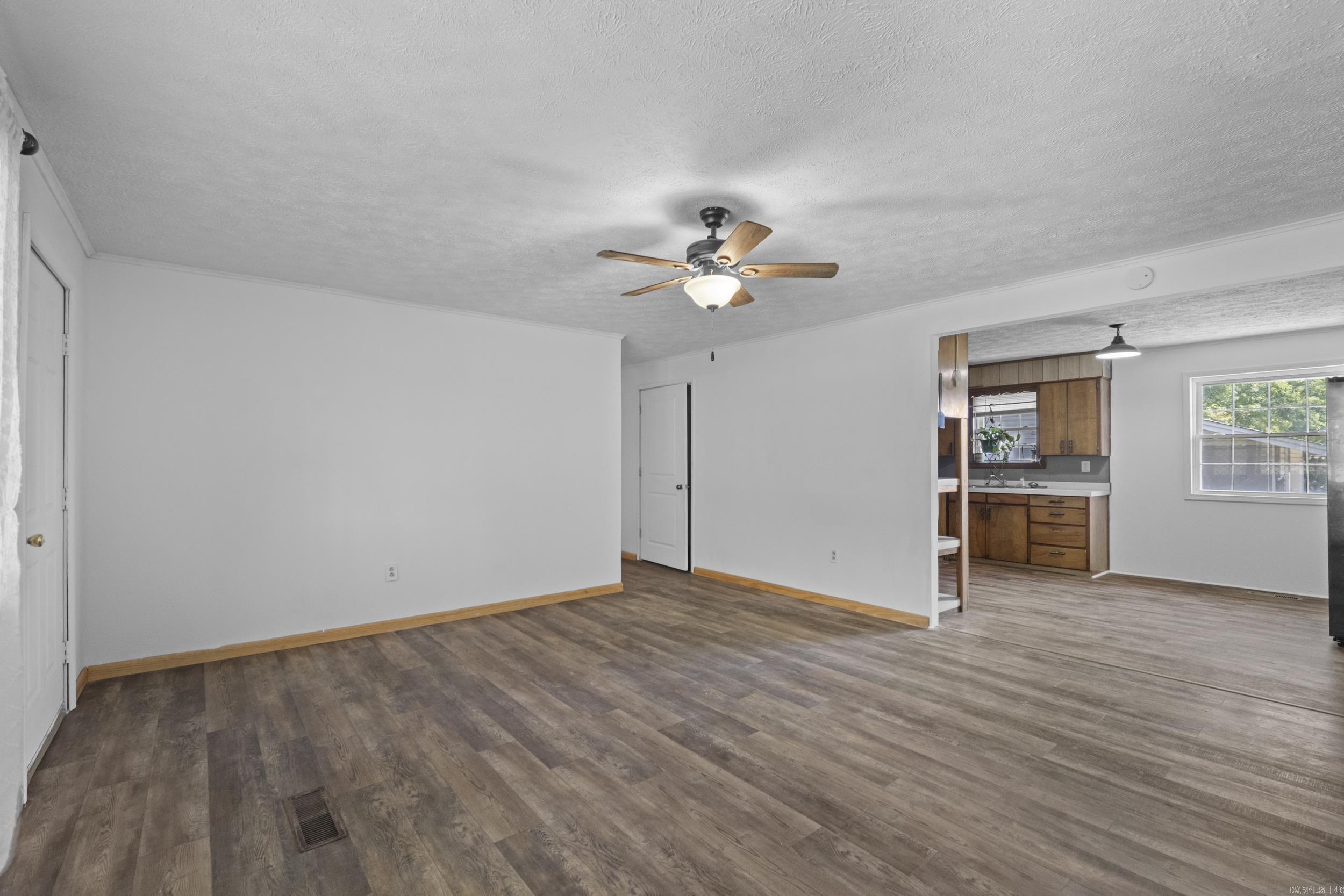 141 Hall Branch Road  Solgohachia, AR