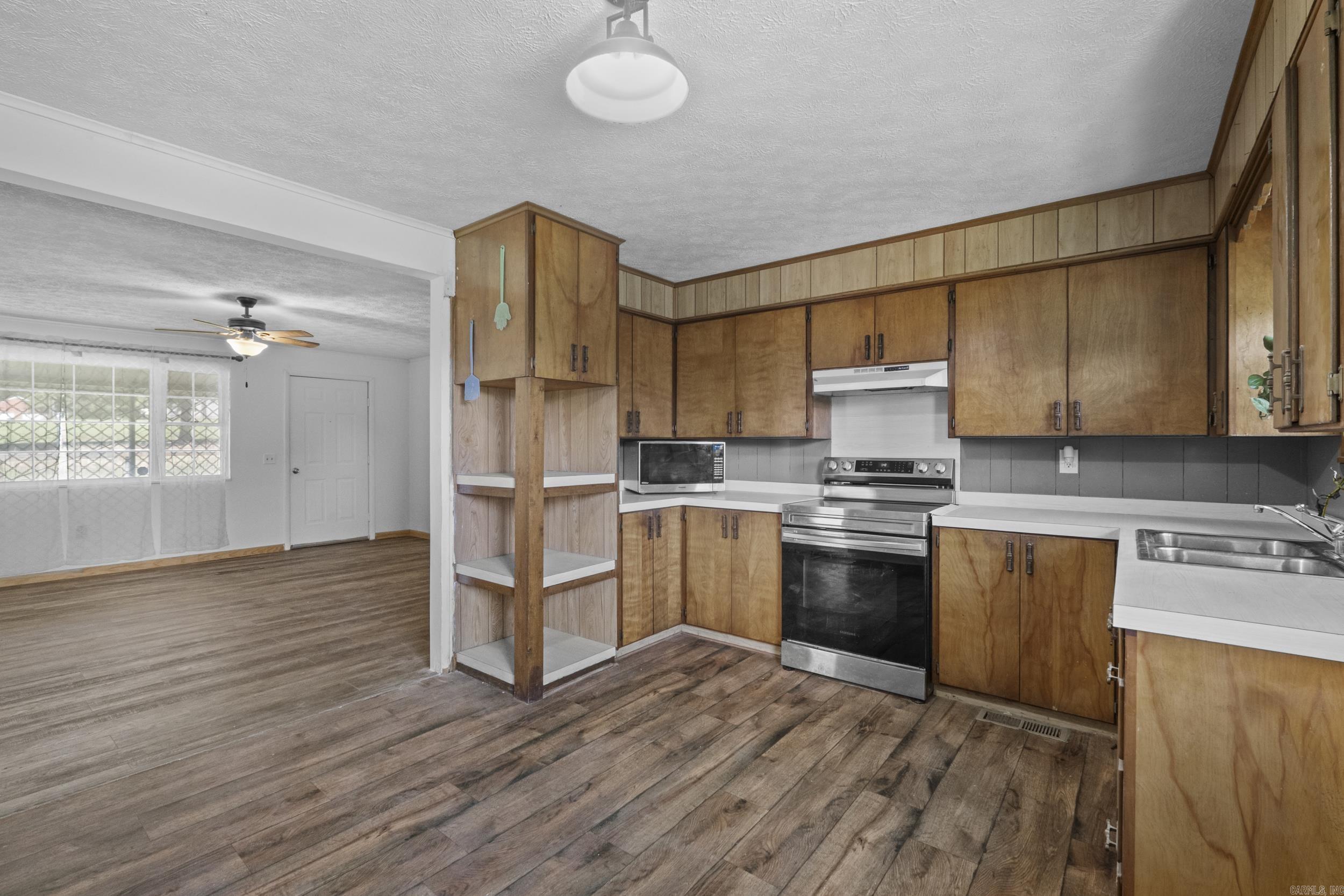 141 Hall Branch Road  Solgohachia, AR