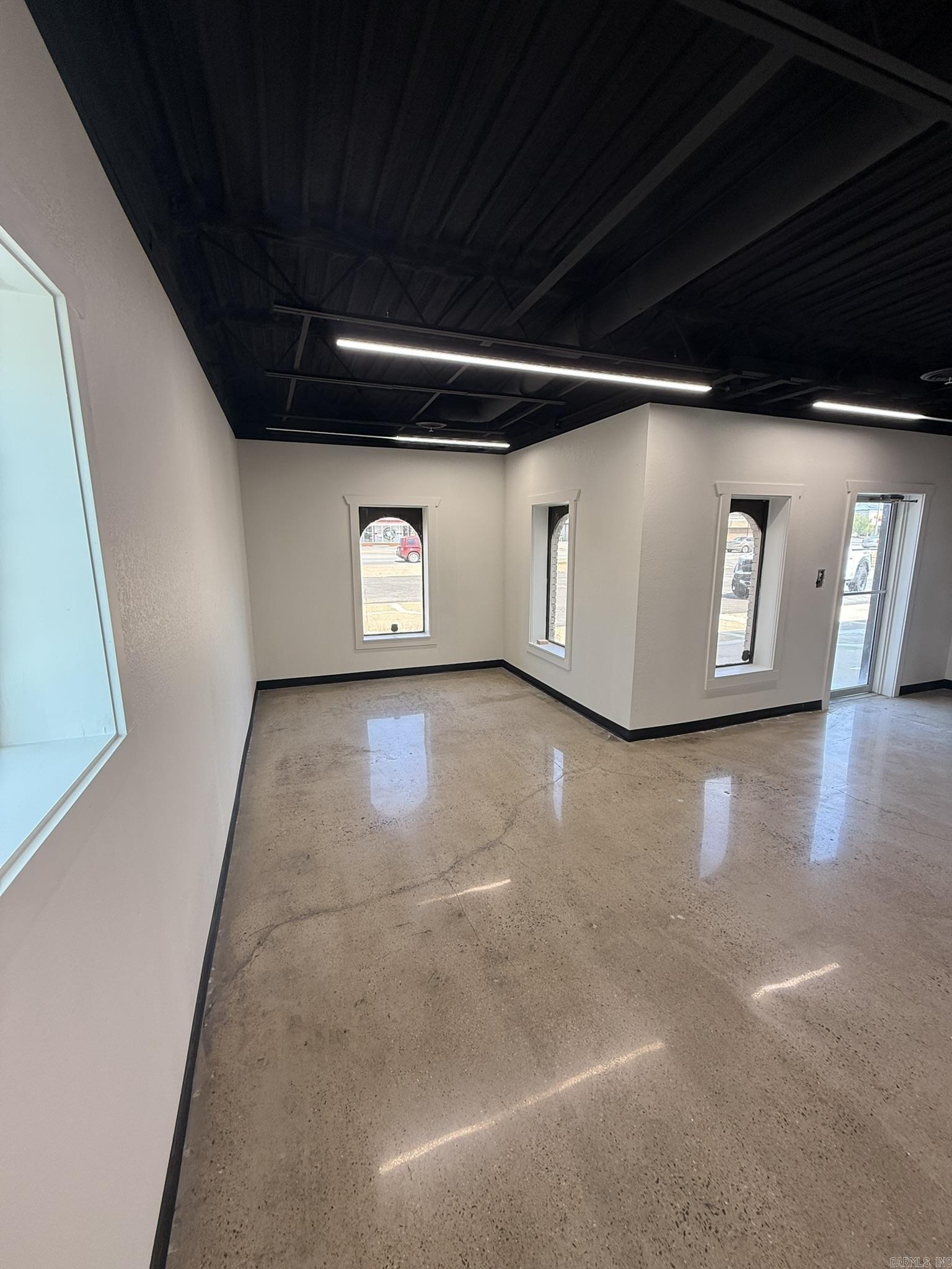 2213-2217 E Race Ave  Searcy, AR