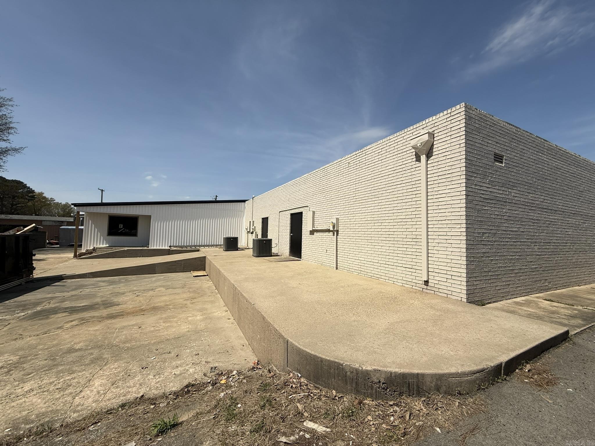 2213-2217 E Race Ave  Searcy, AR