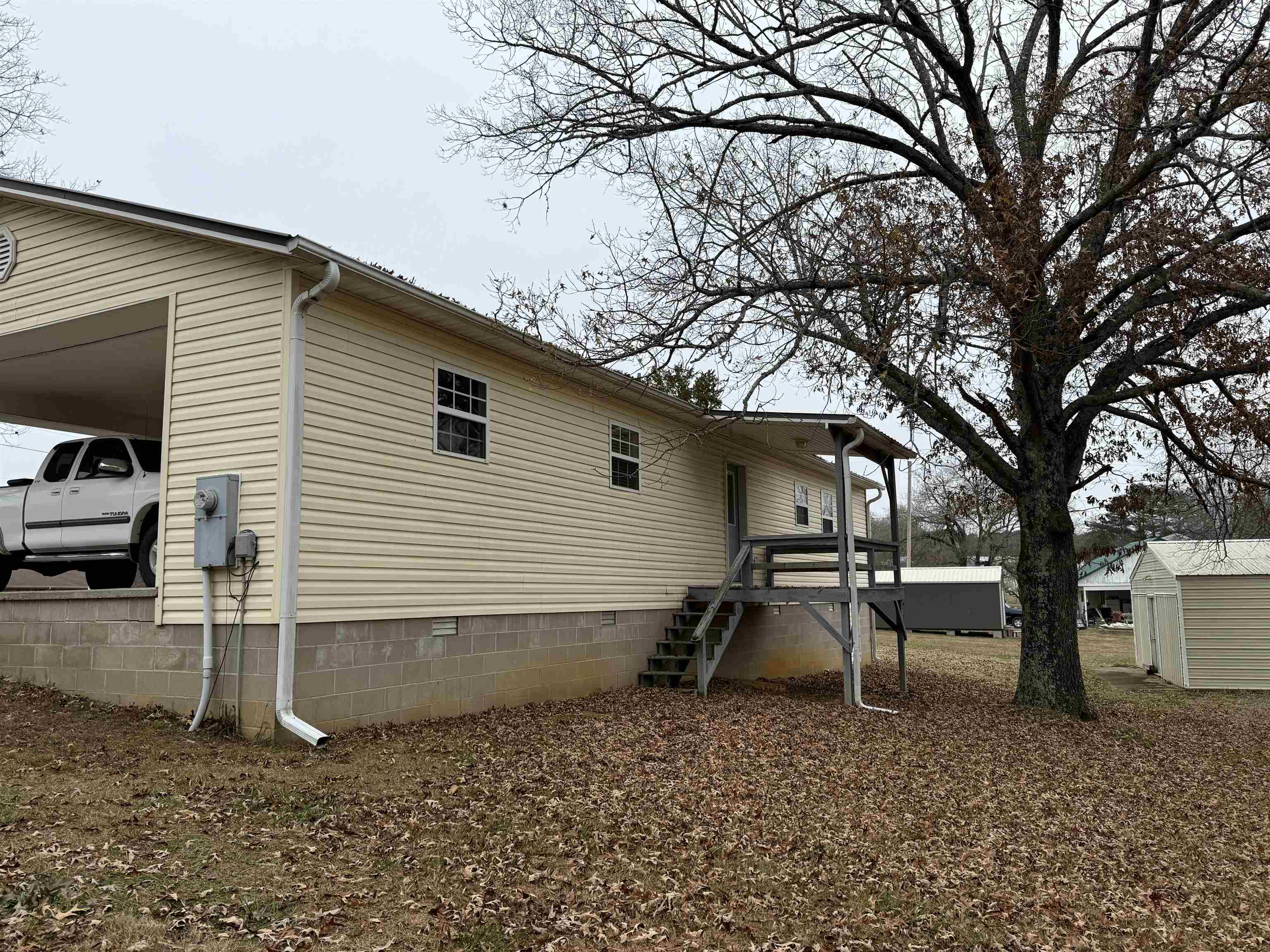 168 Knob Creek Road  Melbourne, AR