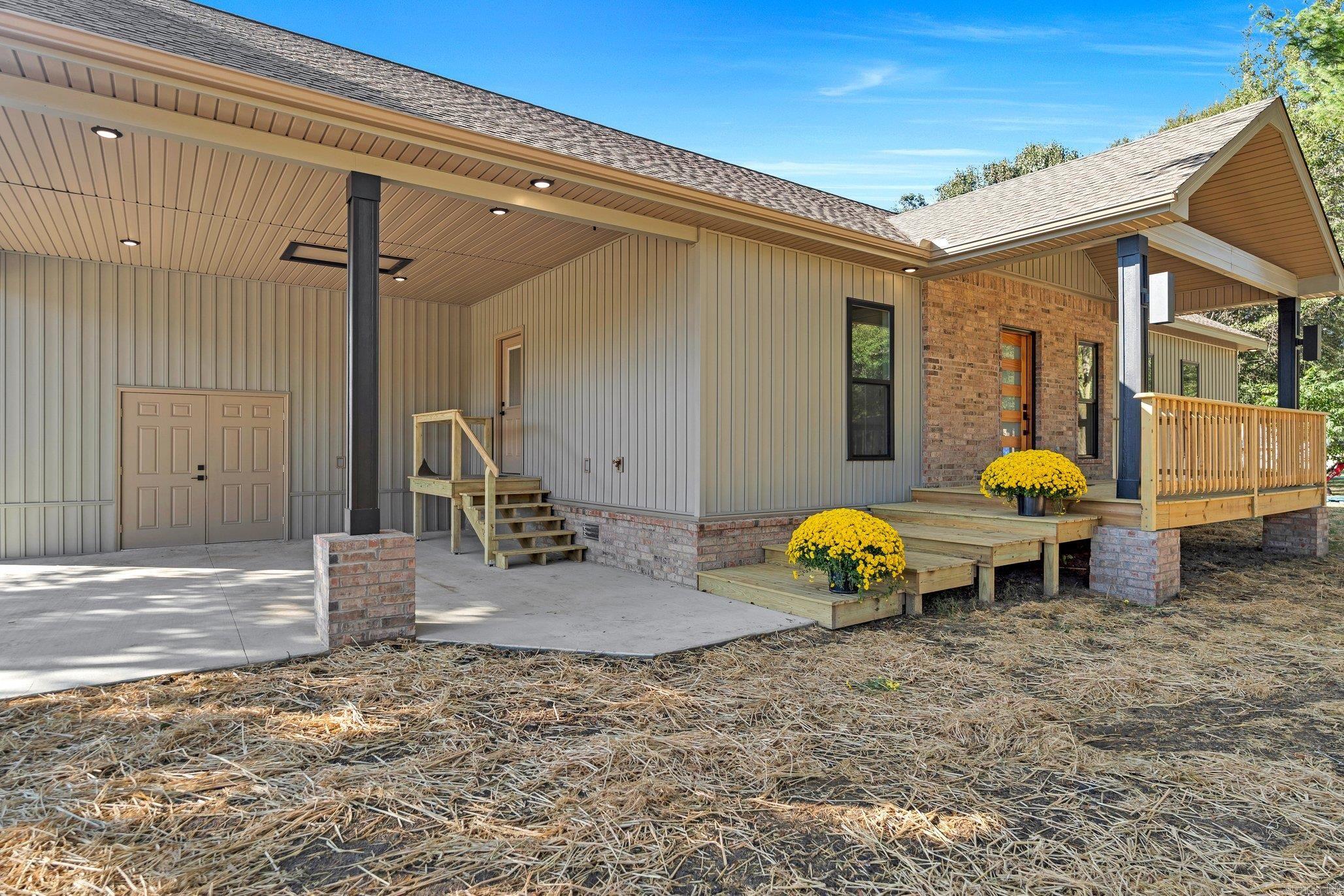 301 Dogwood  Caraway, AR