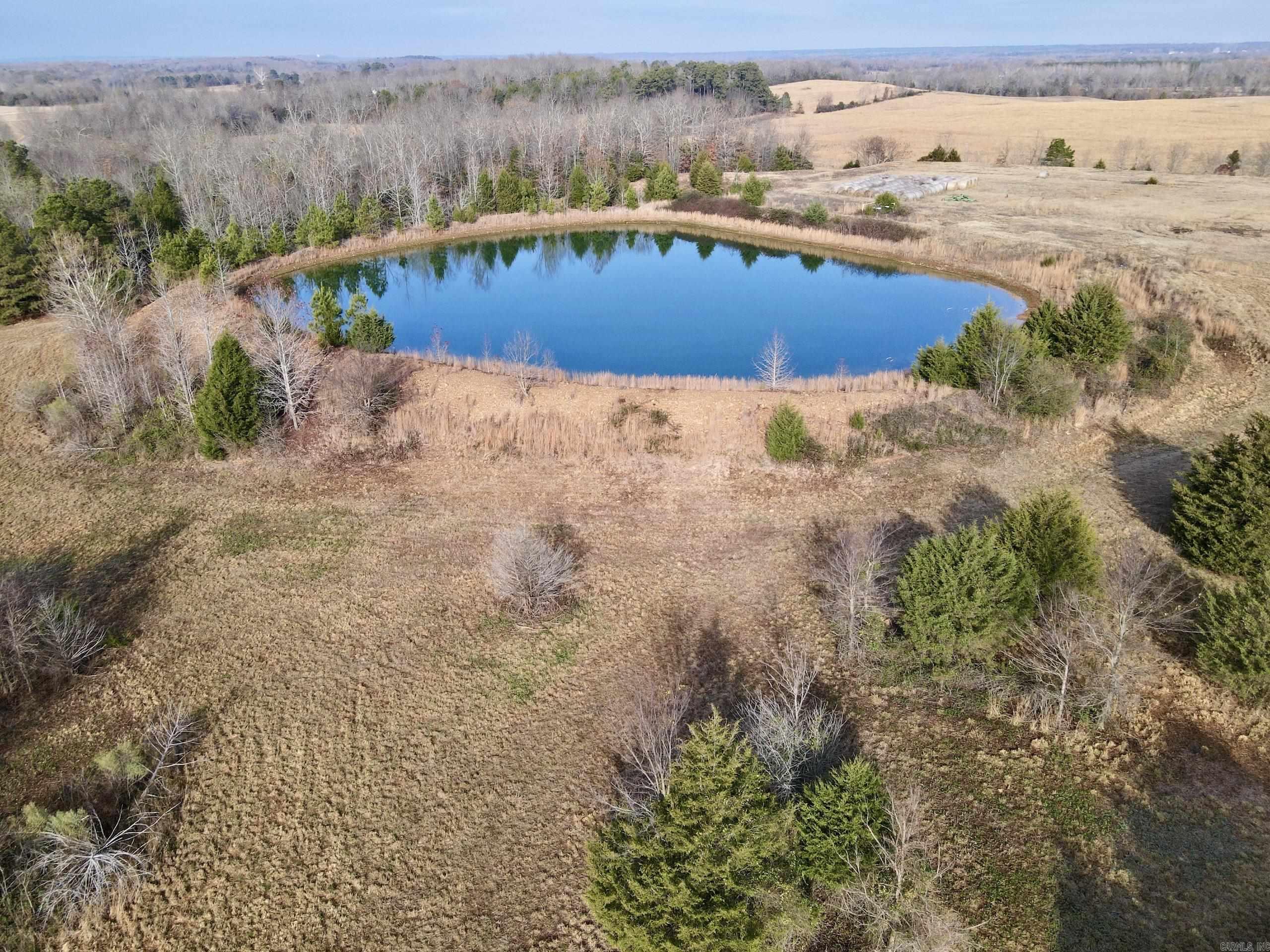 000 Red Hill  Mount Vernon, AR