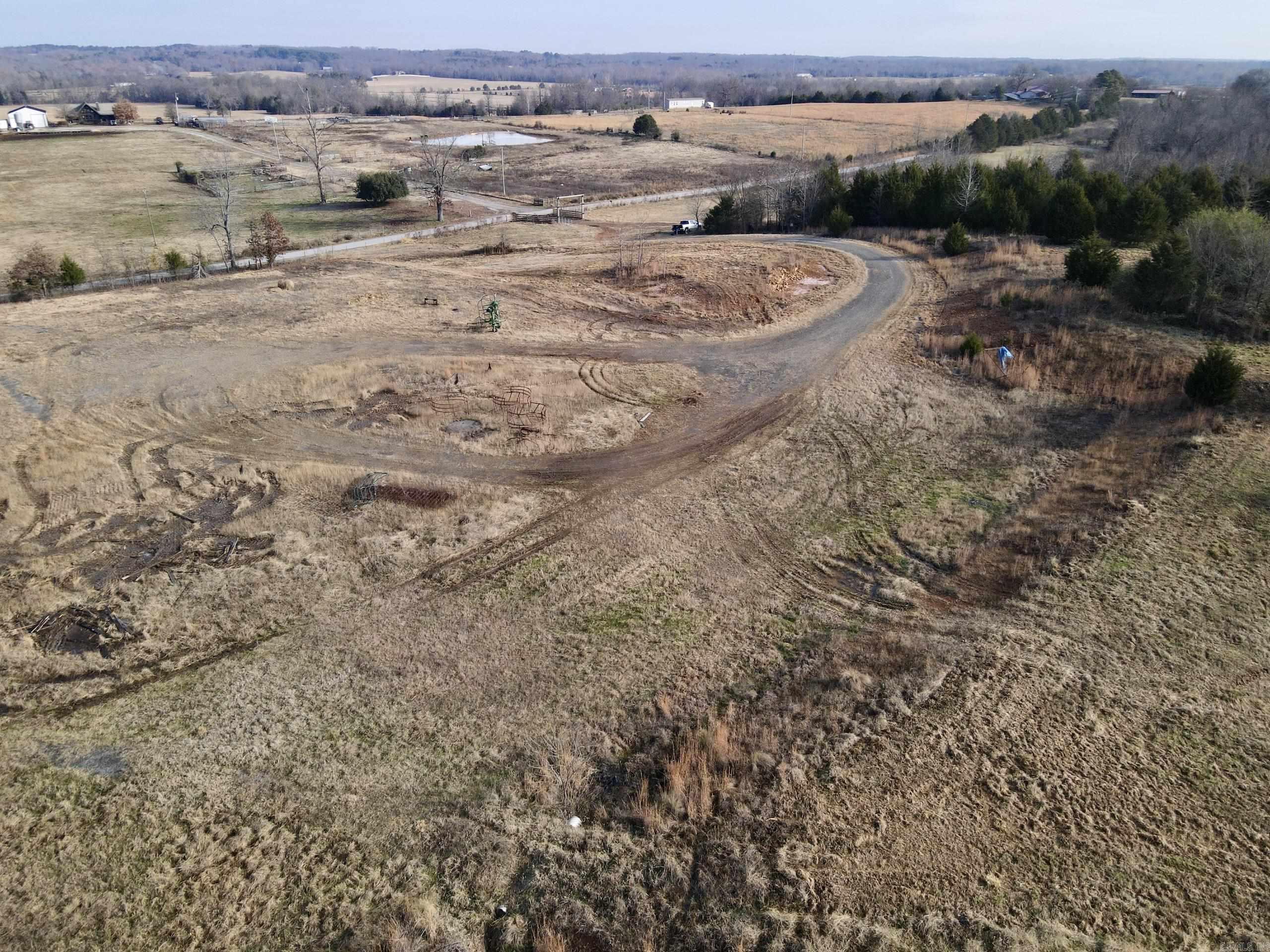 000 Red Hill  Mount Vernon, AR