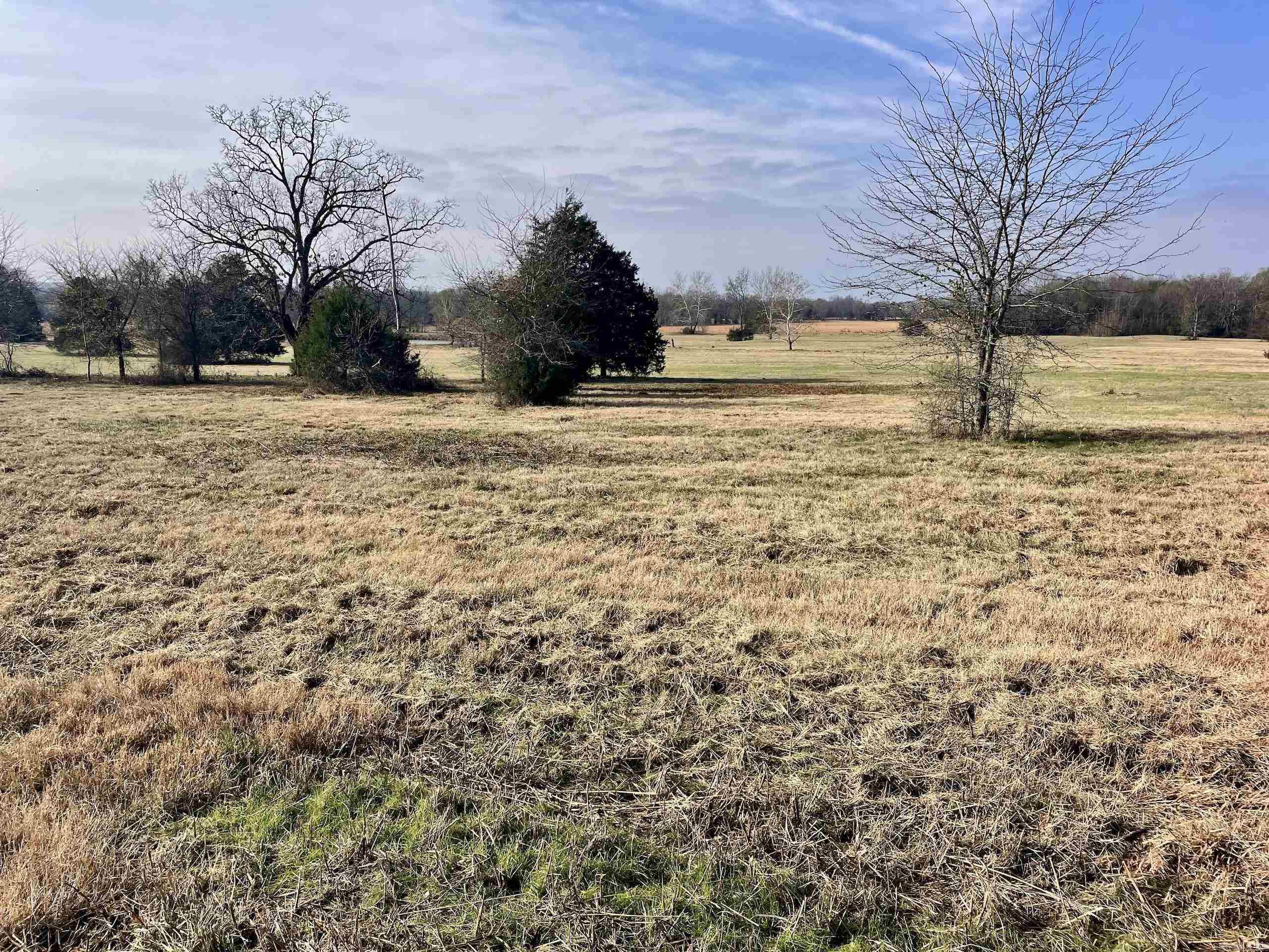 000 Red Hill  Mount Vernon, AR