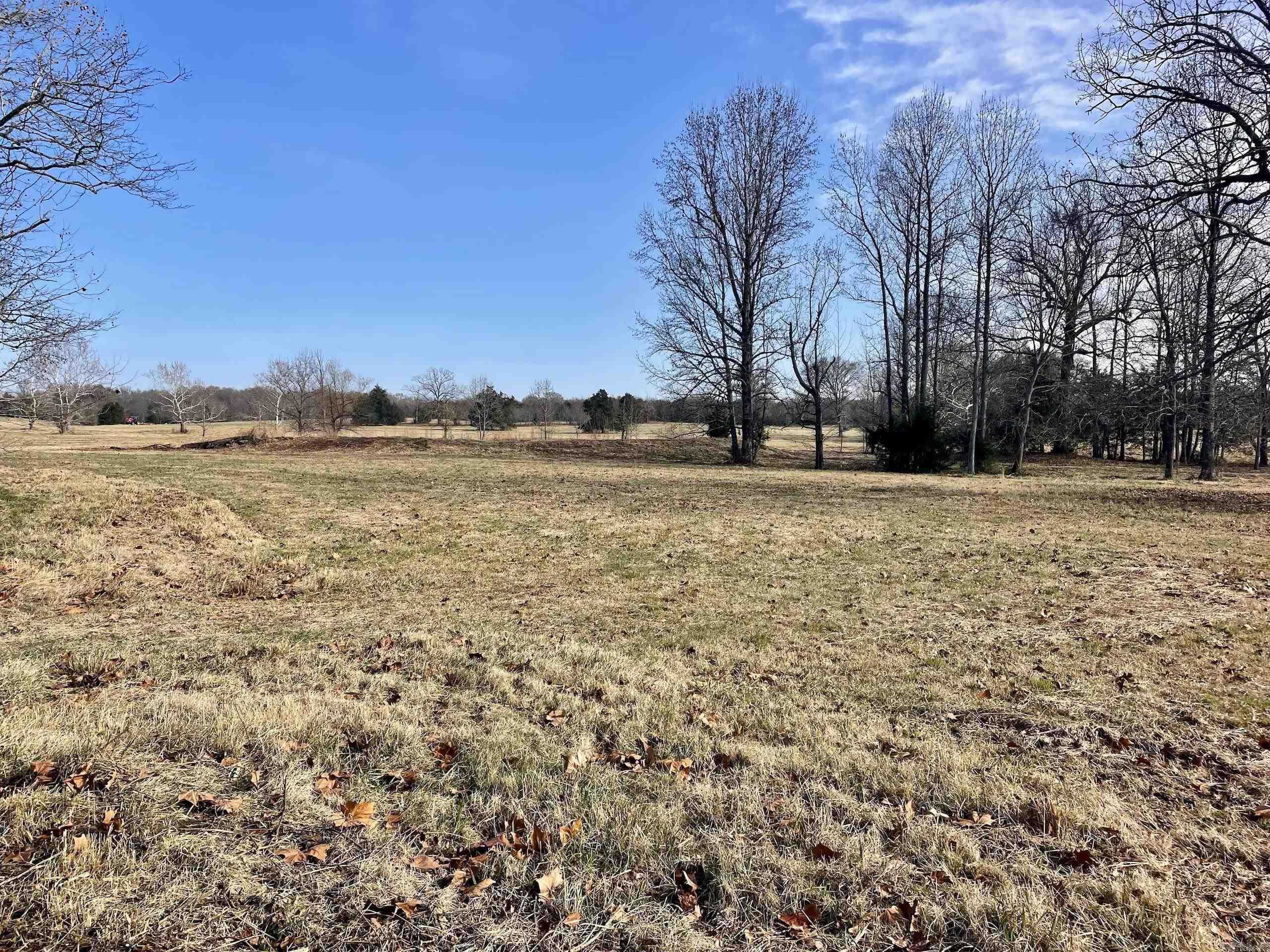 000 Red Hill  Mount Vernon, AR