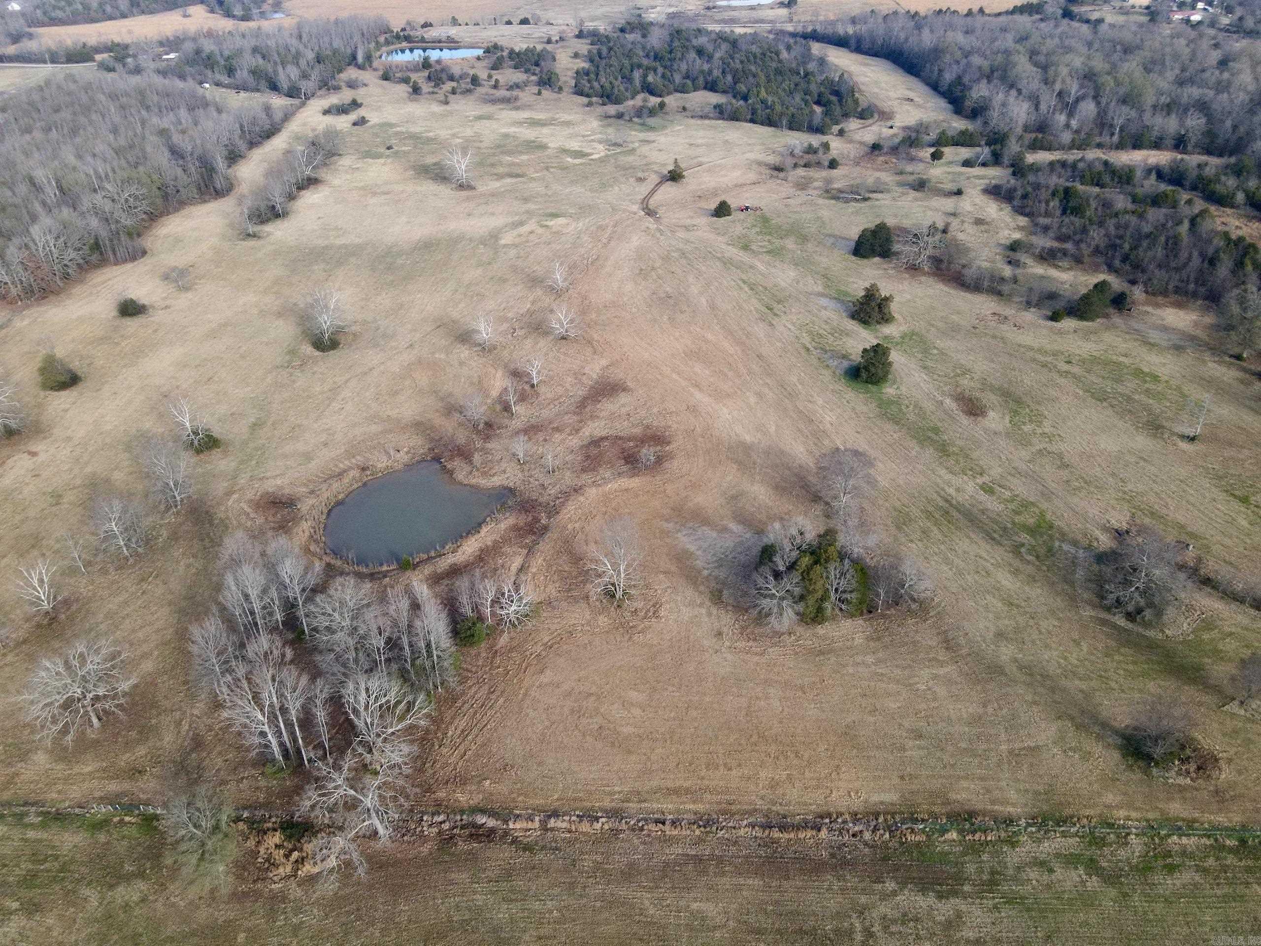 000 Red Hill  Mount Vernon, AR