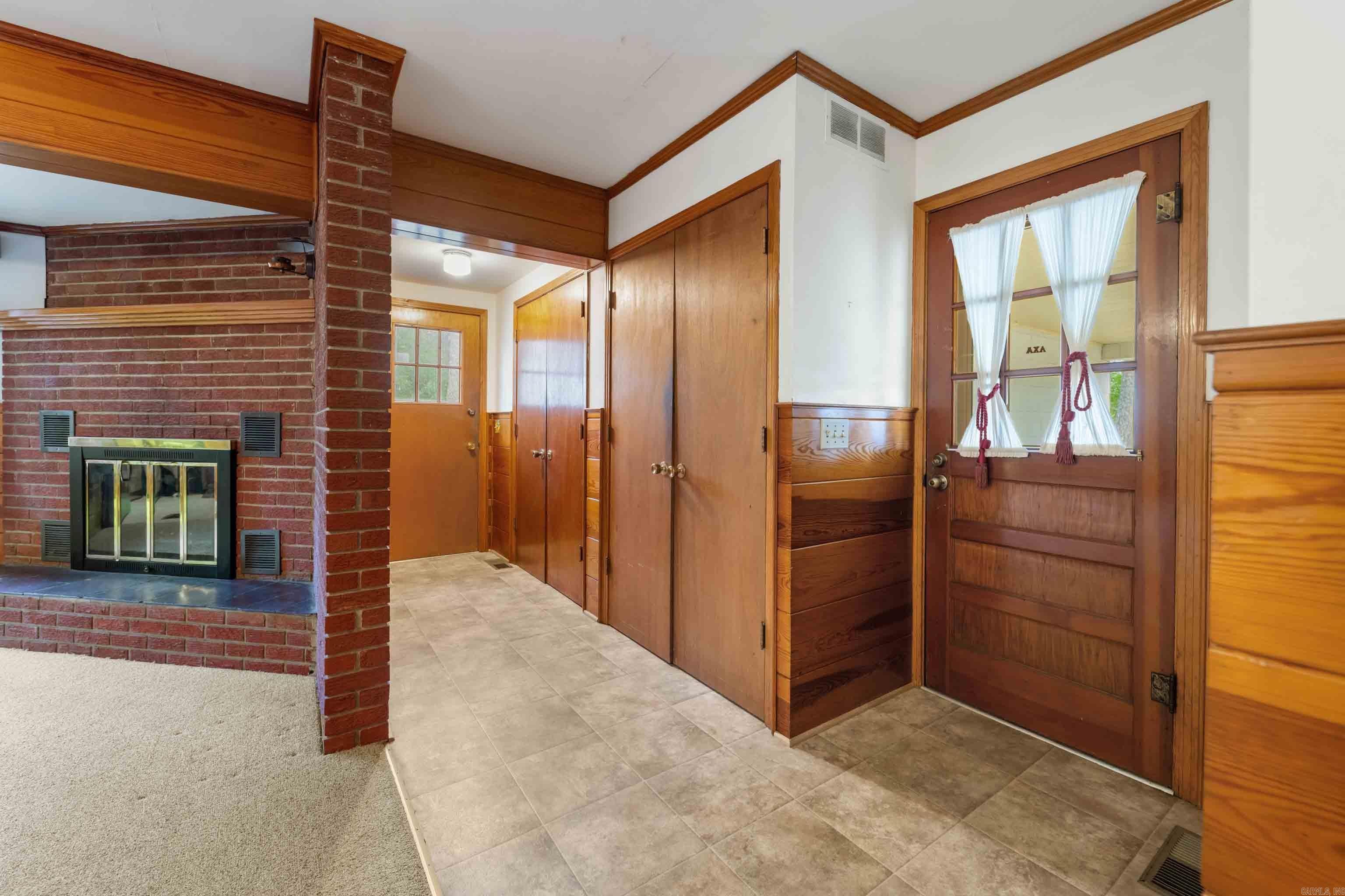 700 W Sugarloaf  Heber Springs, AR