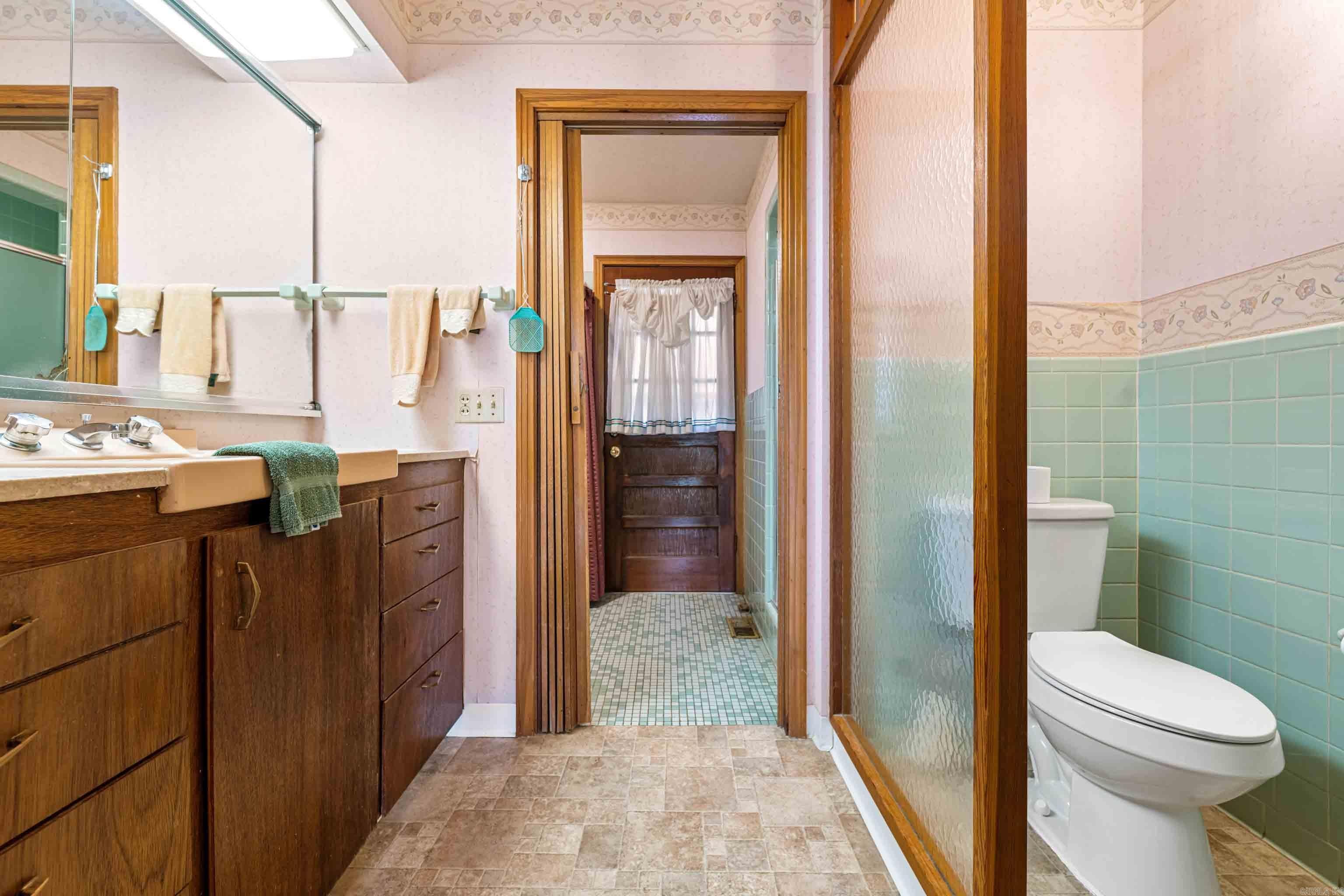 700 W Sugarloaf  Heber Springs, AR