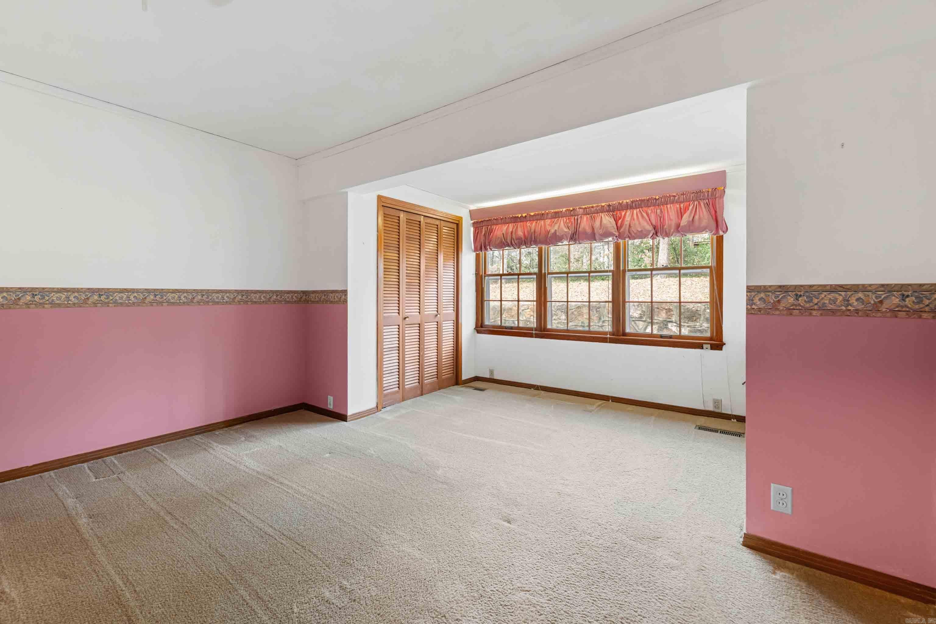 700 W Sugarloaf  Heber Springs, AR