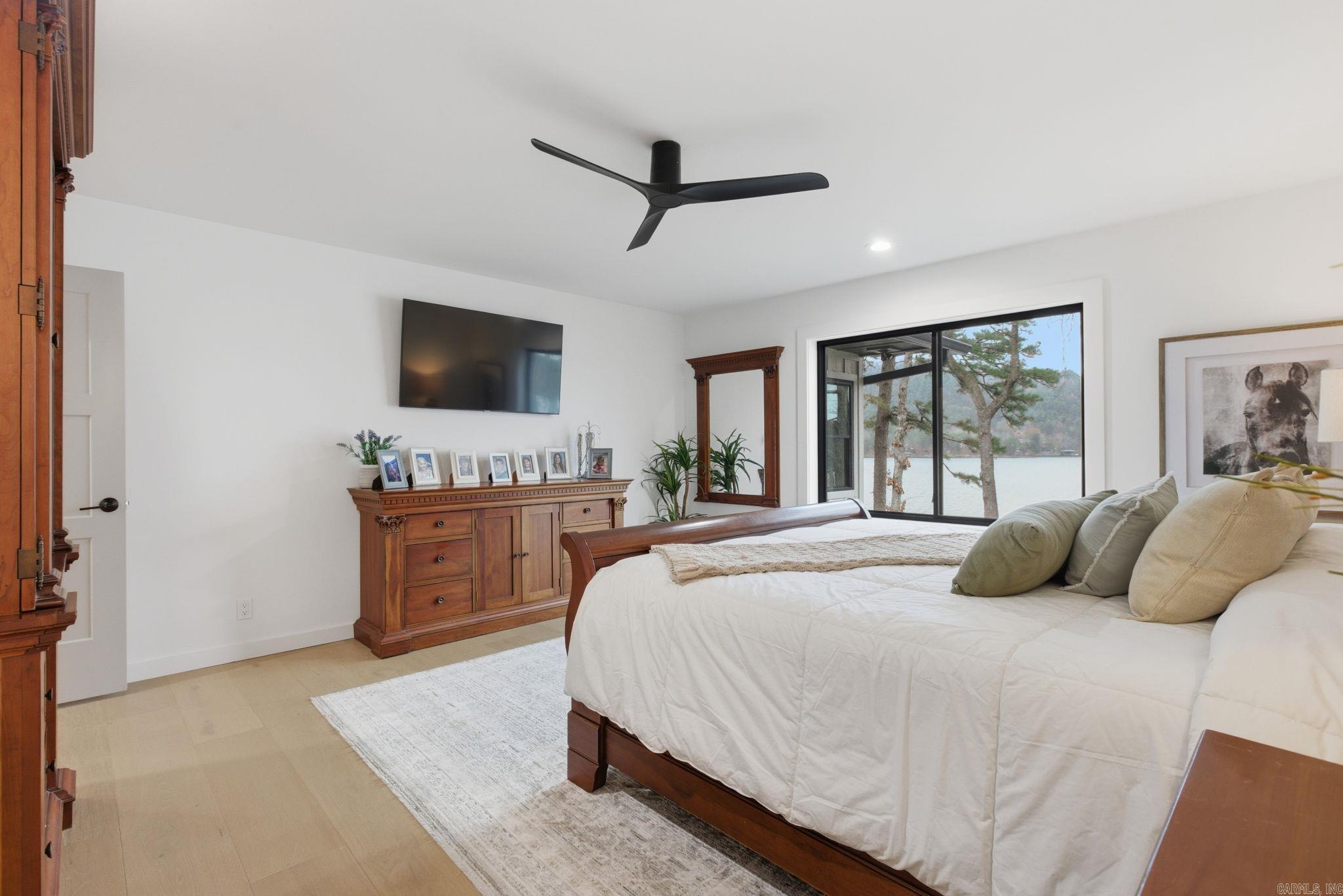 3 Albala  Hot Springs Village, AR