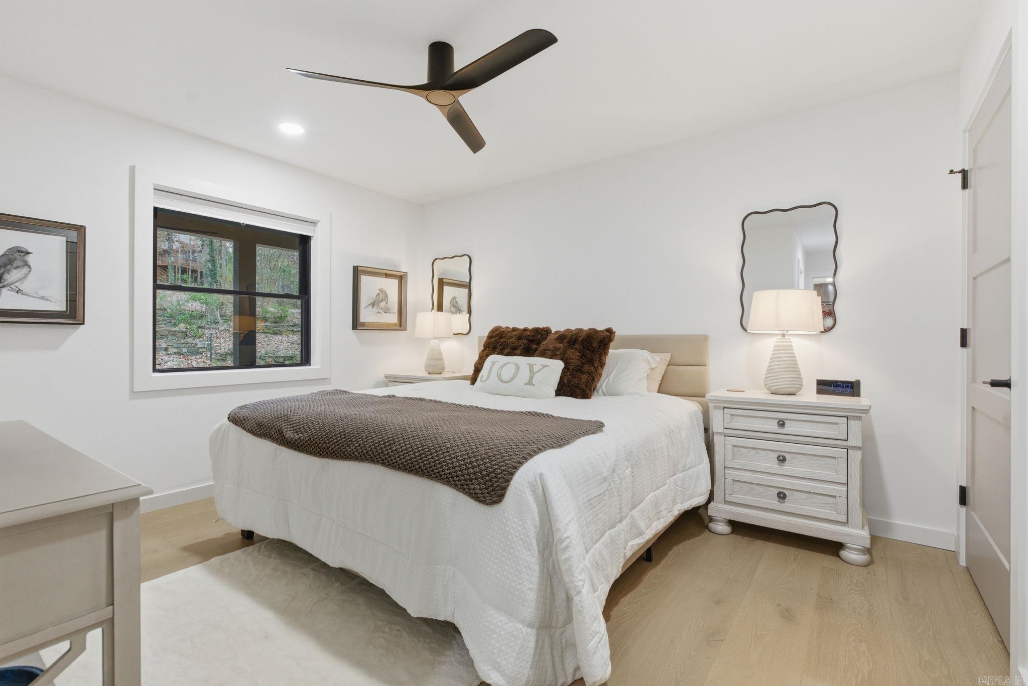 3 Albala  Hot Springs Village, AR