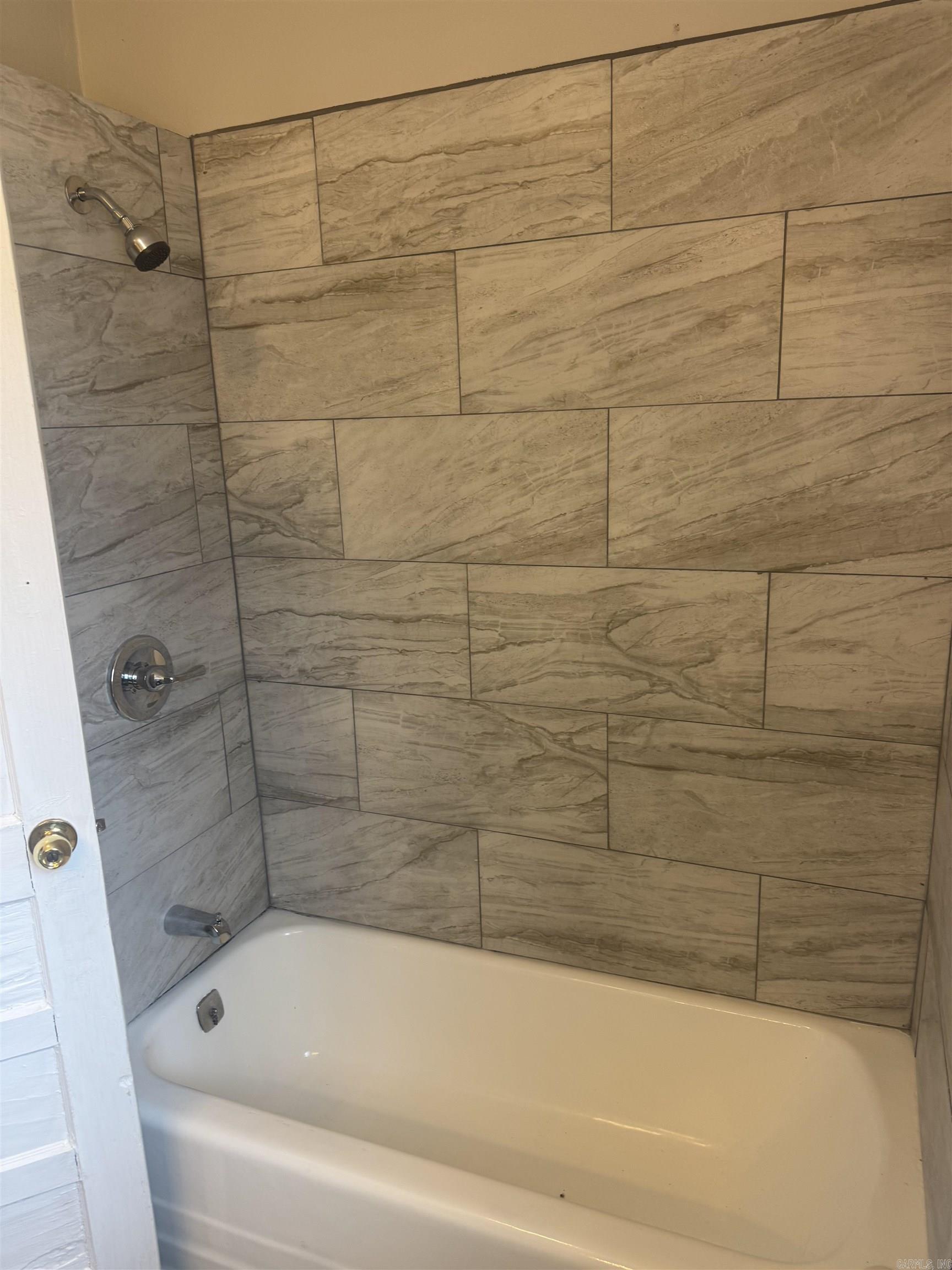 21407 S HWY 365  Maumelle, AR