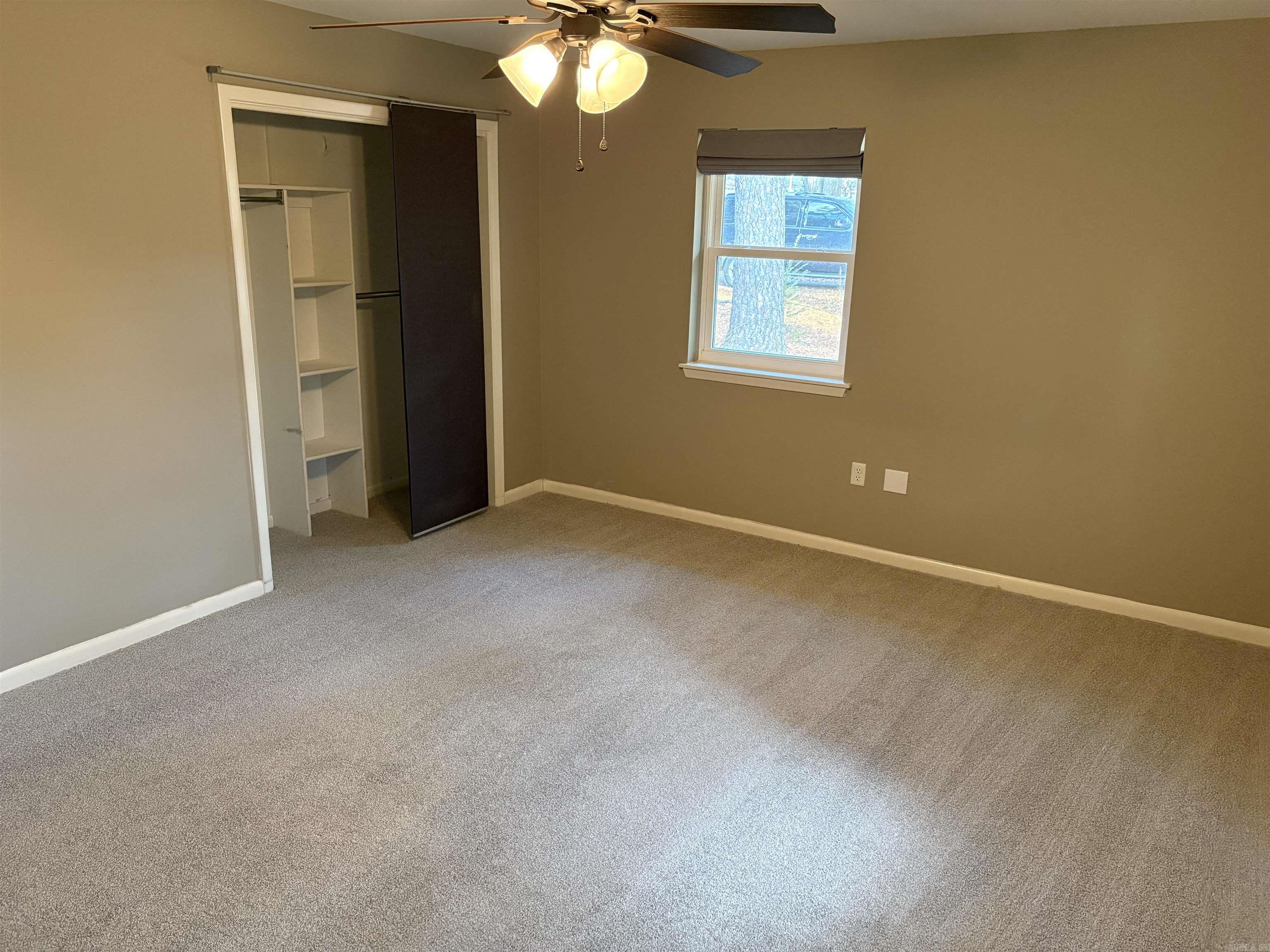 7 Riviera  Conway, AR