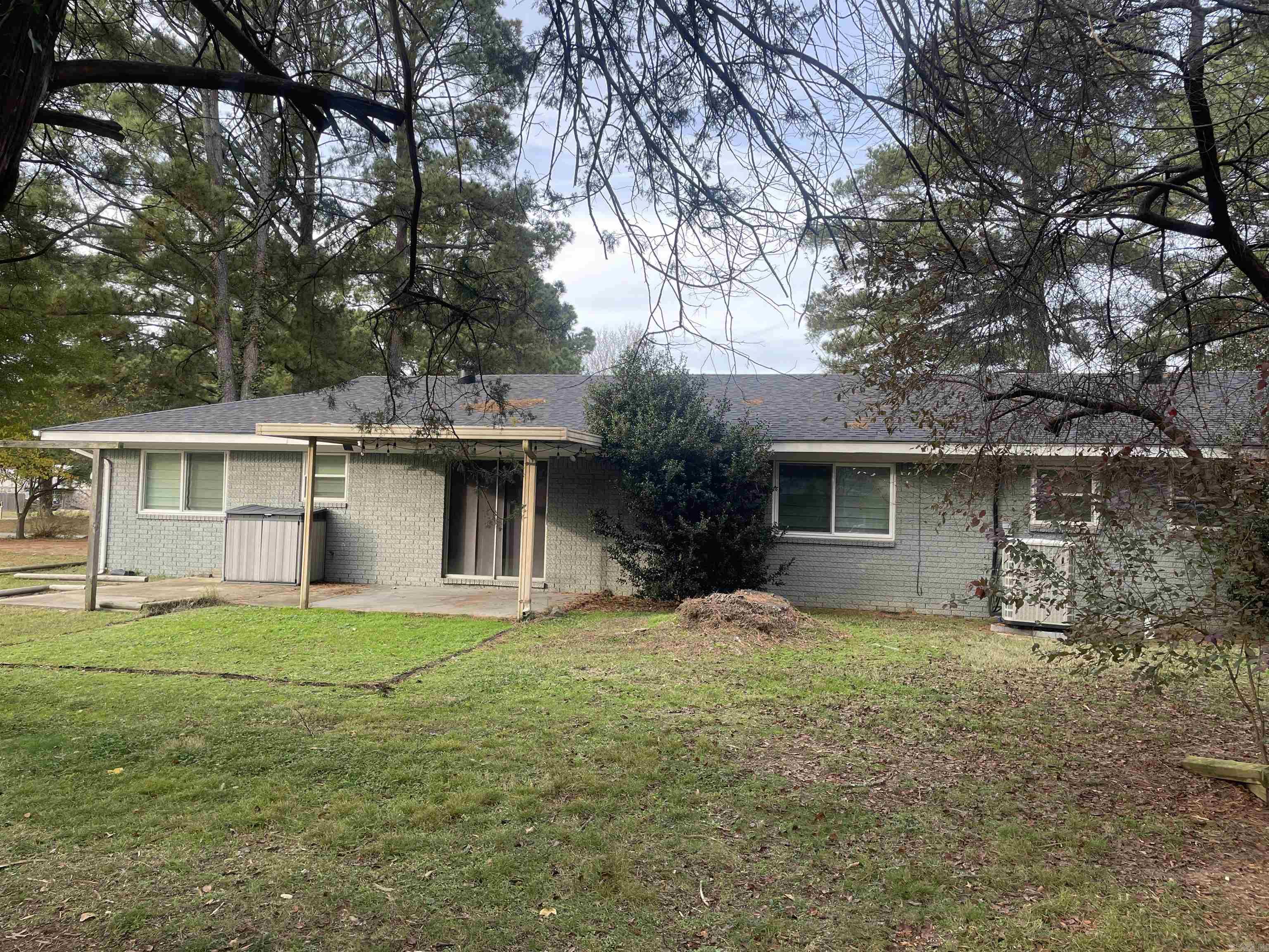 7 Riviera  Conway, AR