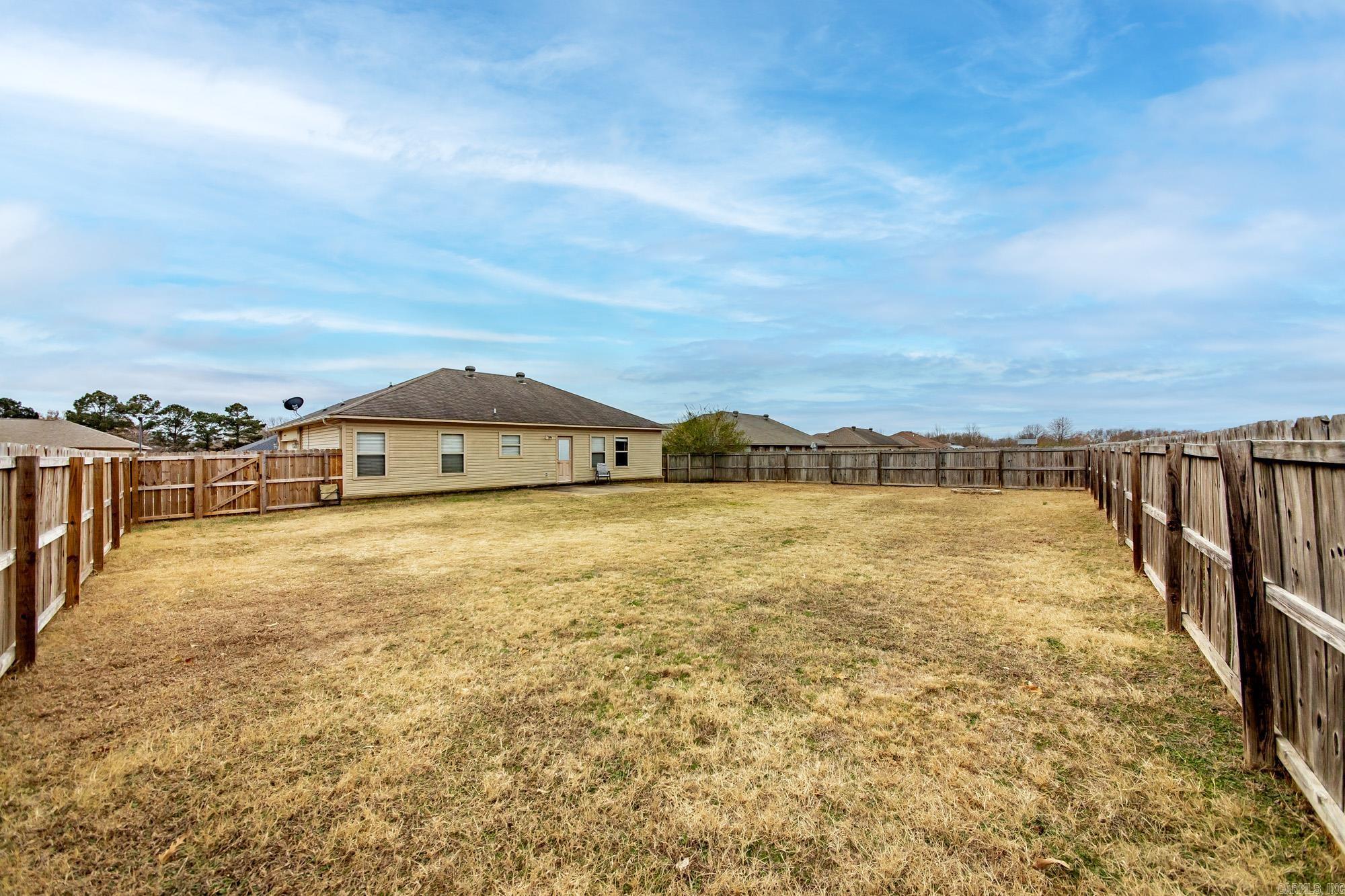 11 Birchwood Drive Ward, AR 72176