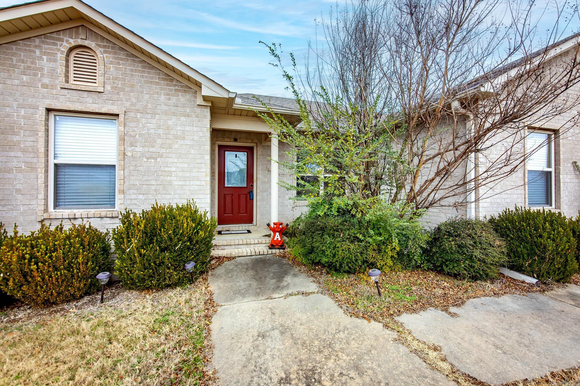 11 Birchwood Drive Ward, AR 72176