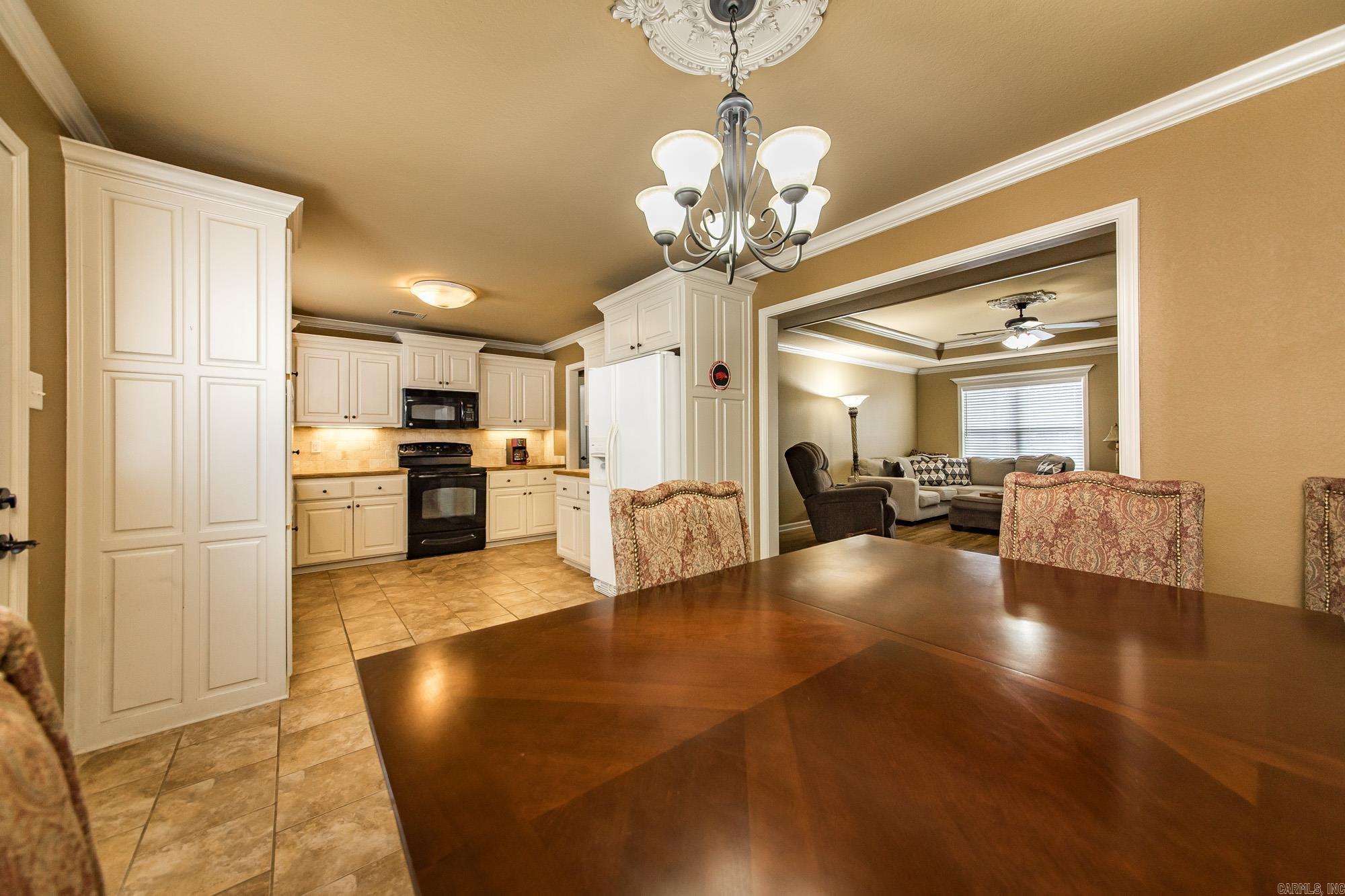 11 Birchwood Drive Ward, AR 72176