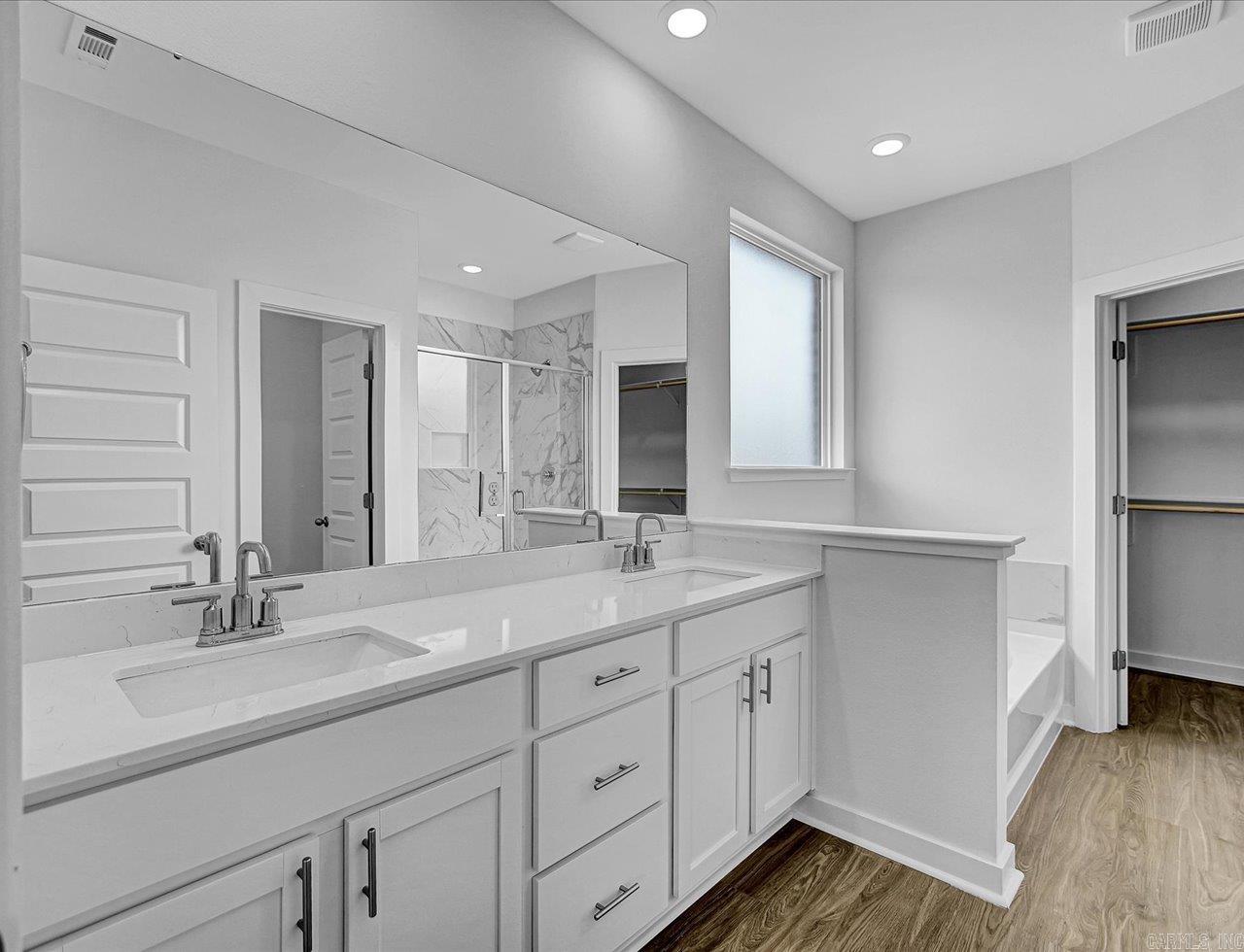 619 Riley Lane Maumelle, AR 72113