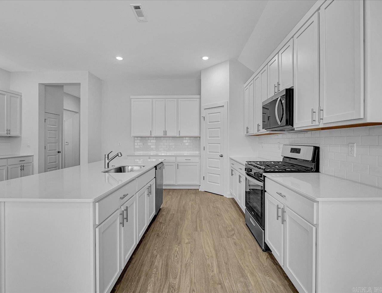 619 Riley Lane Maumelle, AR 72113