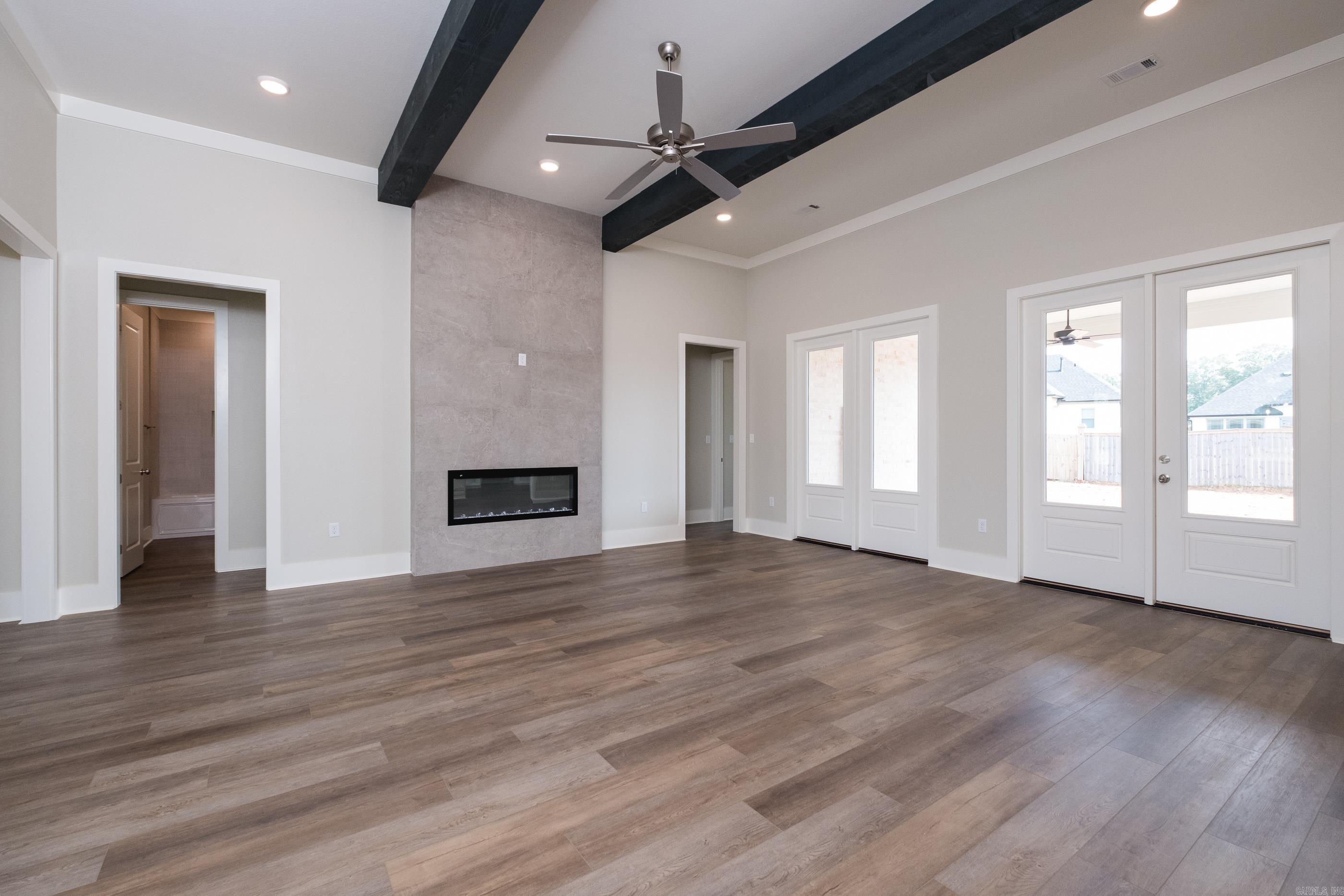 514 Corondelet Lane  Maumelle, AR