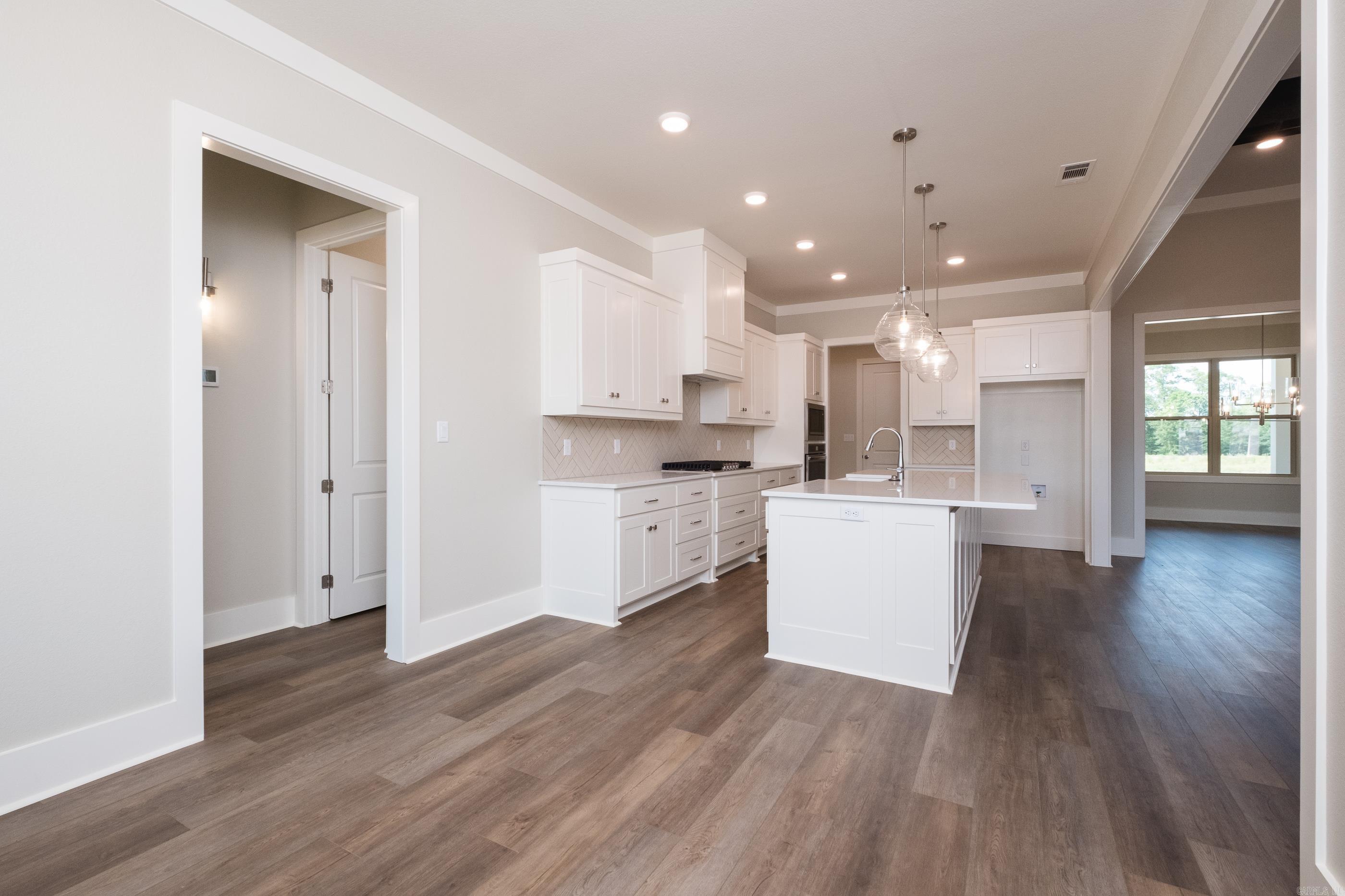 514 Corondelet Lane  Maumelle, AR