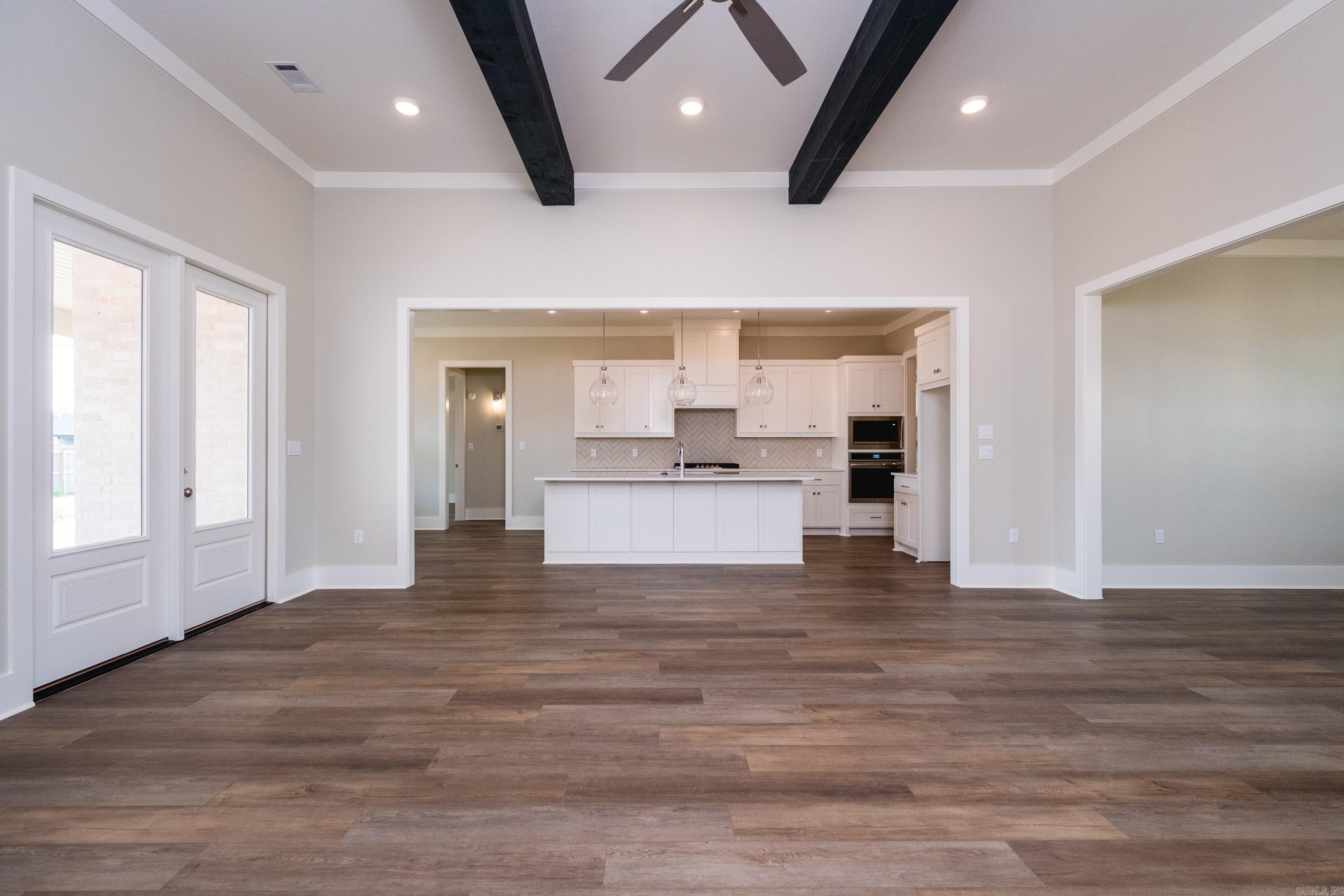 514 Corondelet Lane  Maumelle, AR