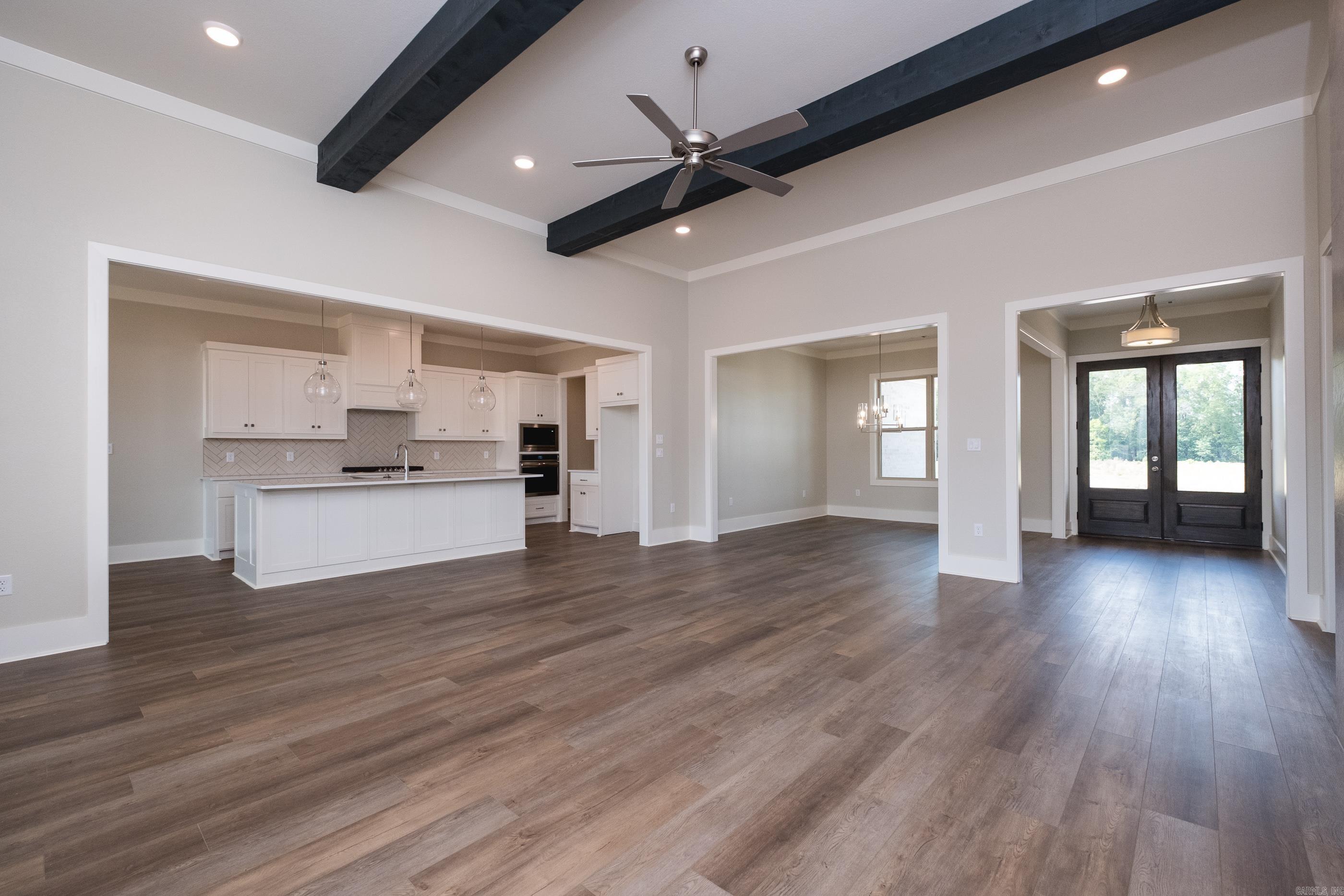 514 Corondelet Lane  Maumelle, AR