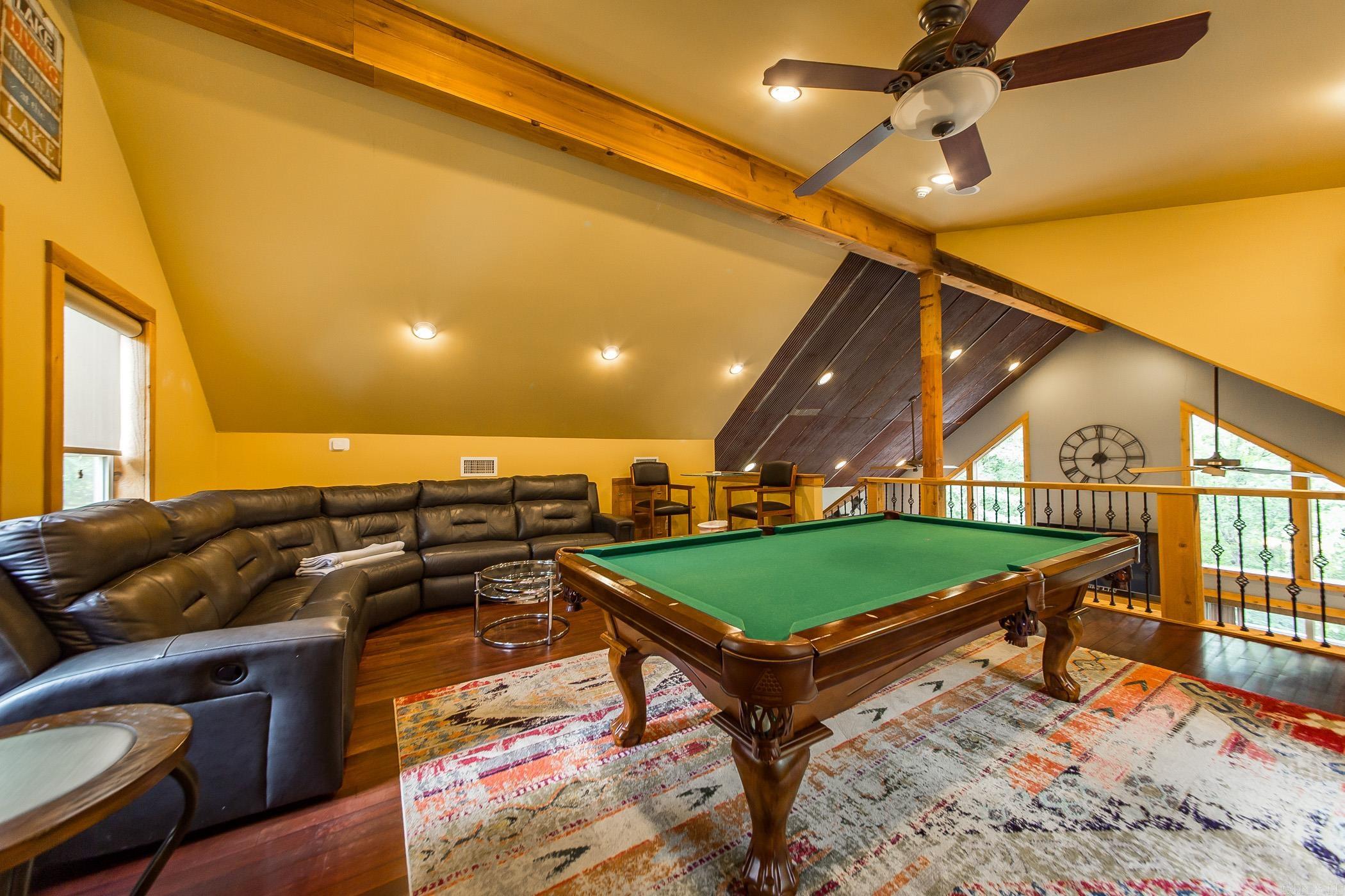 220 Brown Rd.  Greers Ferry, AR