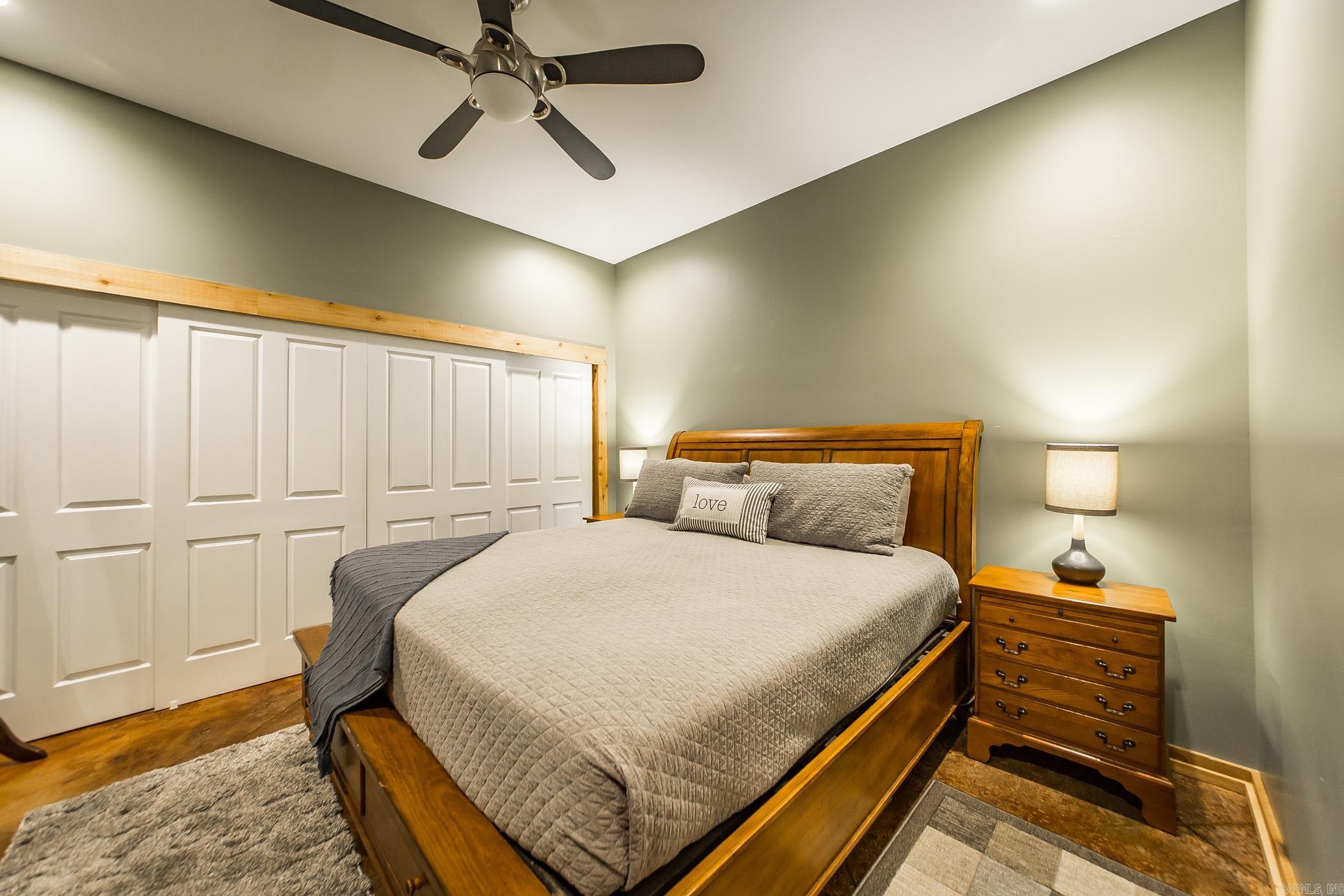 220 Brown Rd.  Greers Ferry, AR