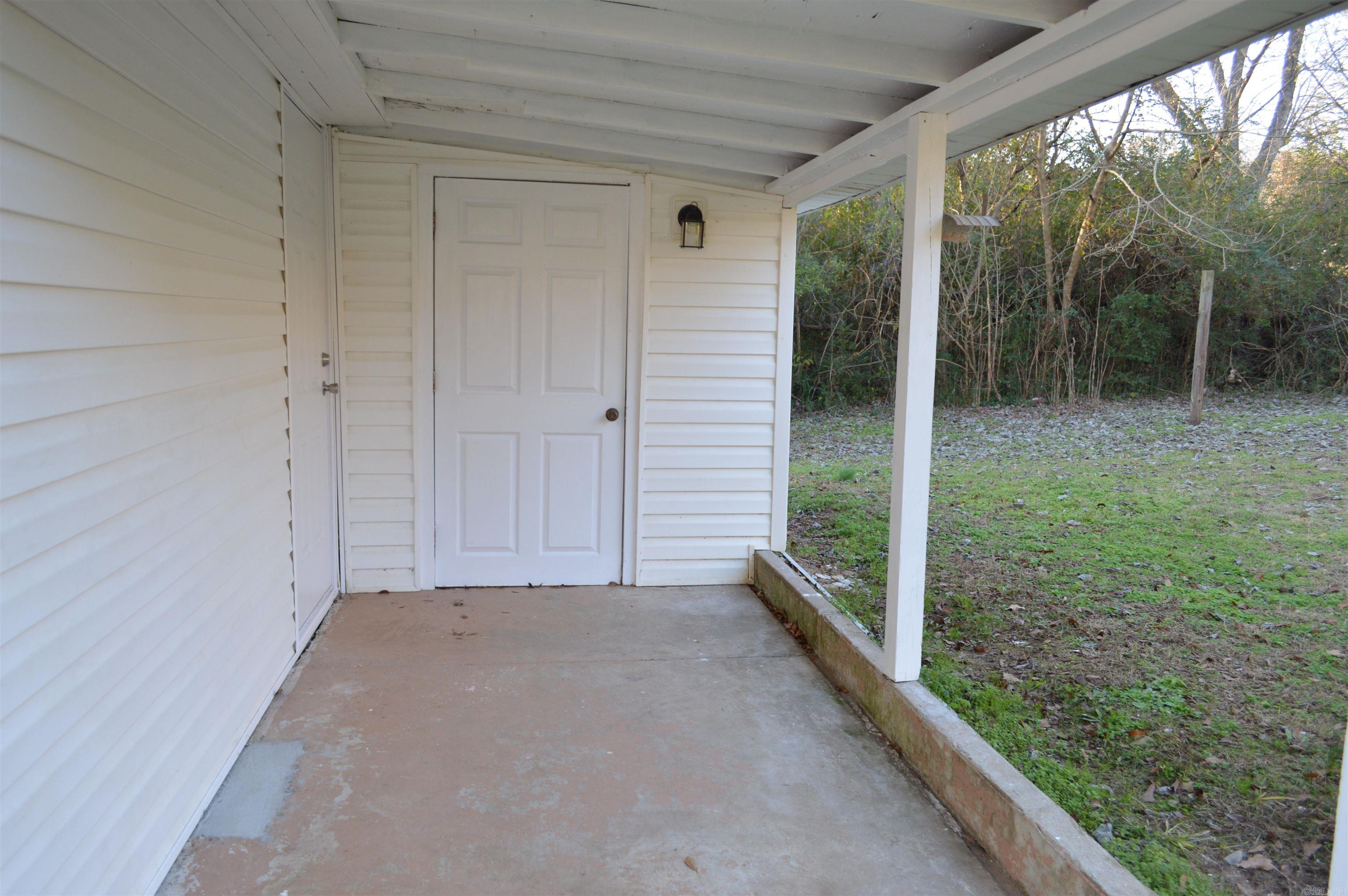 1104 W Searcy  Heber Springs, AR