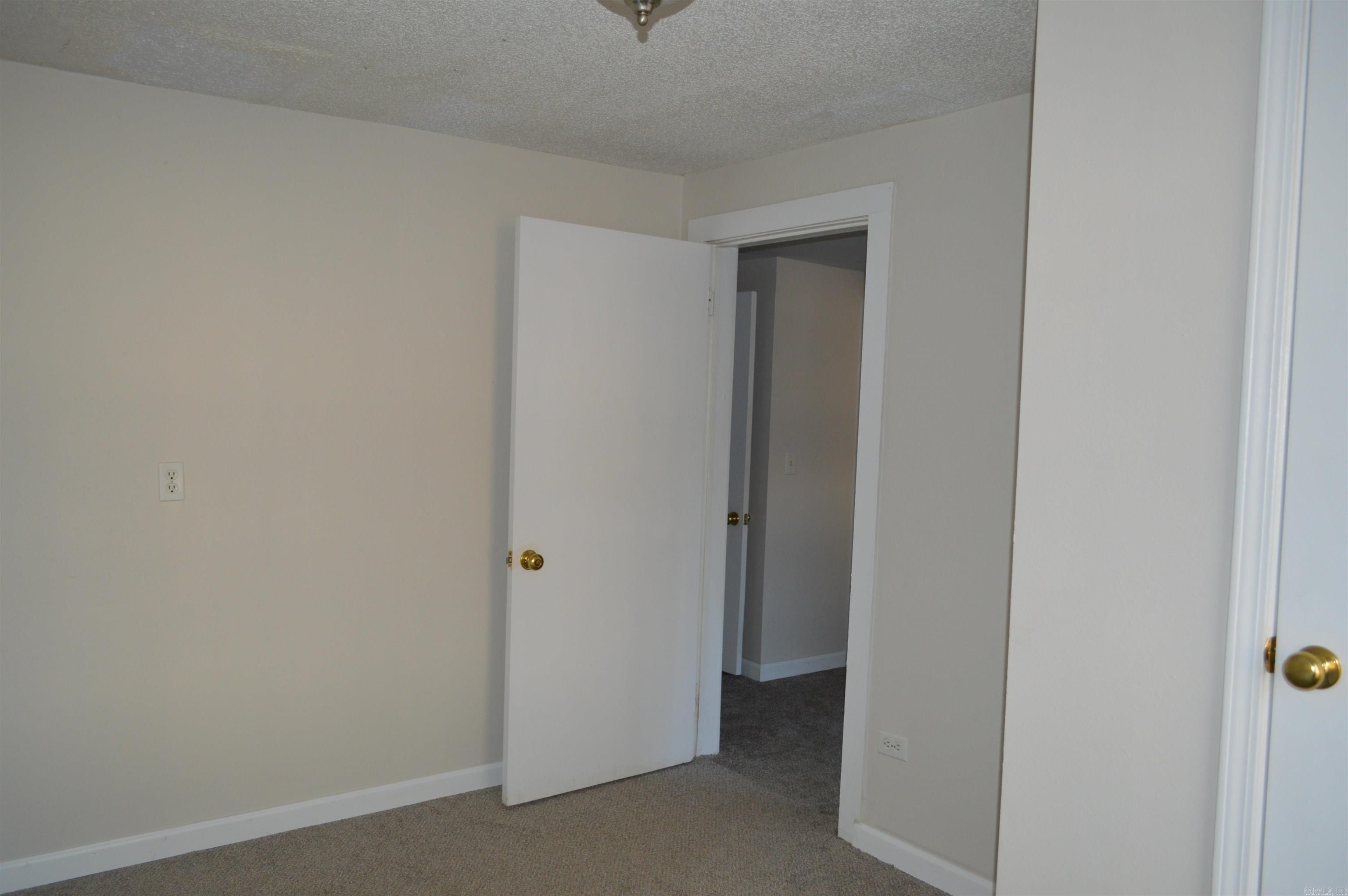 1104 W Searcy  Heber Springs, AR