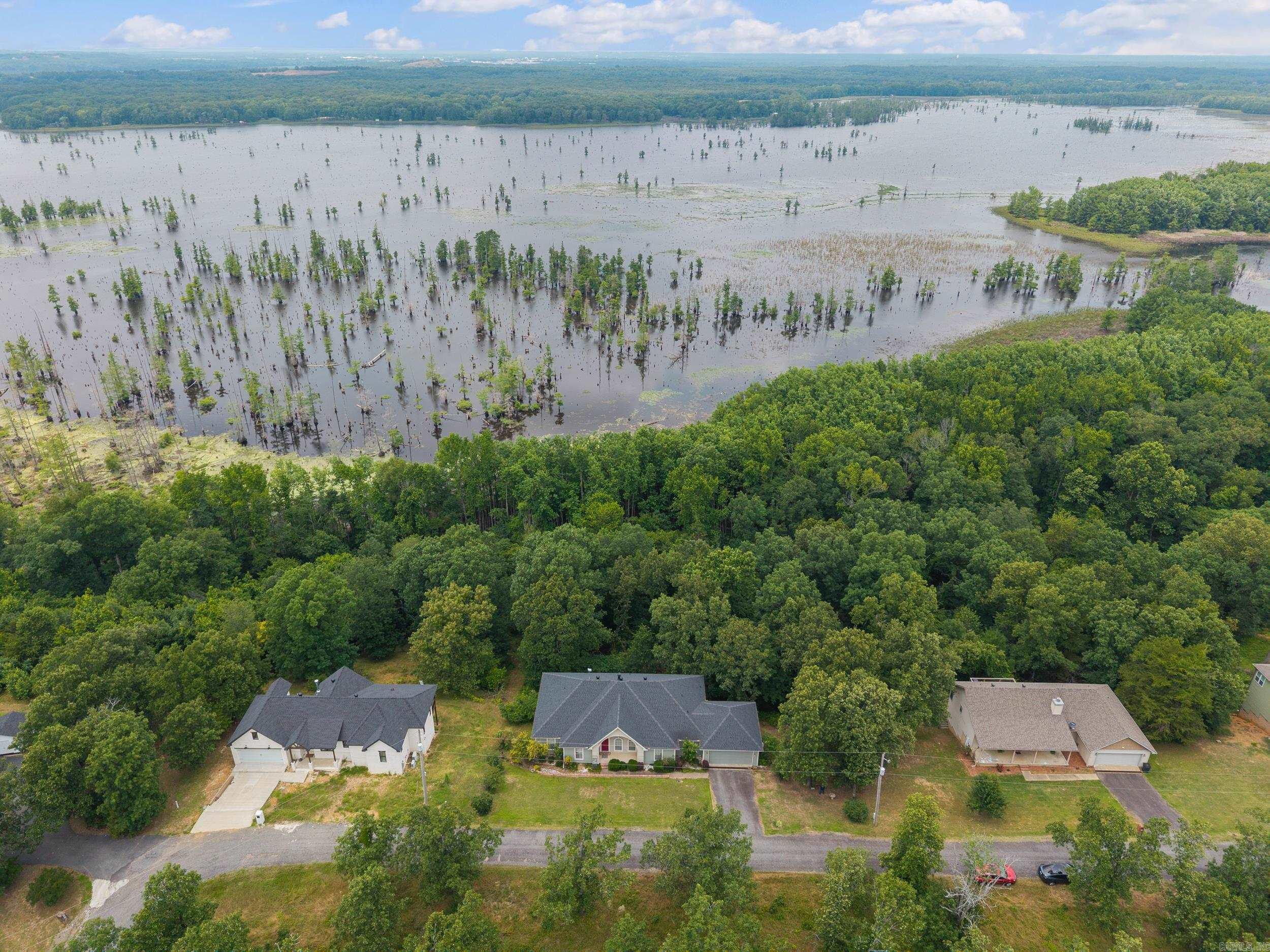 20 Canterberry Point Drive  Conway, AR