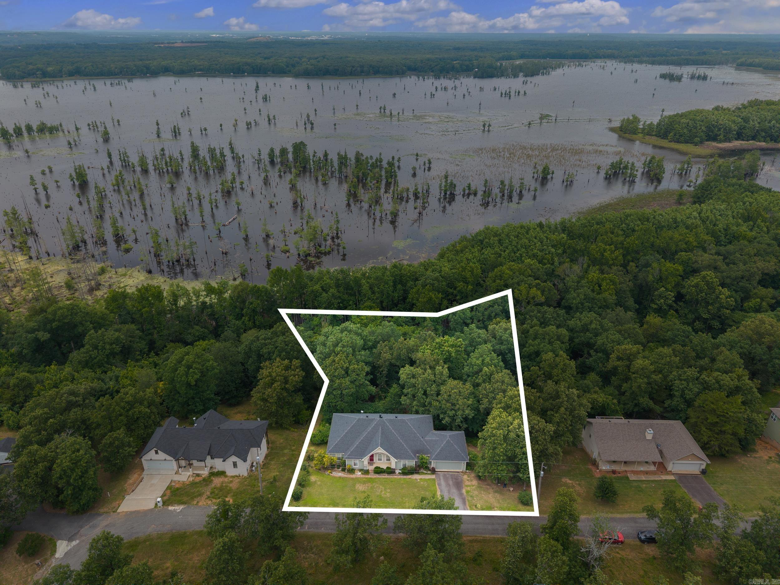 20 Canterberry Point Drive  Conway, AR