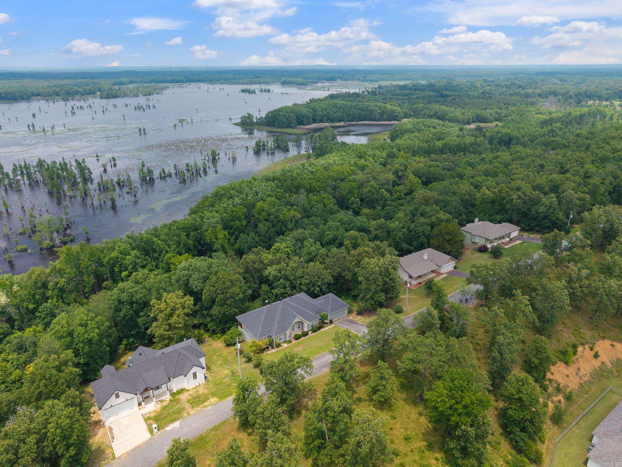 20 Canterberry Point Drive  Conway, AR