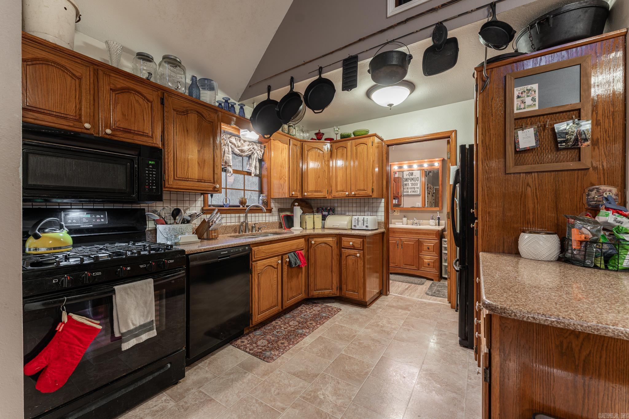 16339 Limekiln Road  Garfield, AR