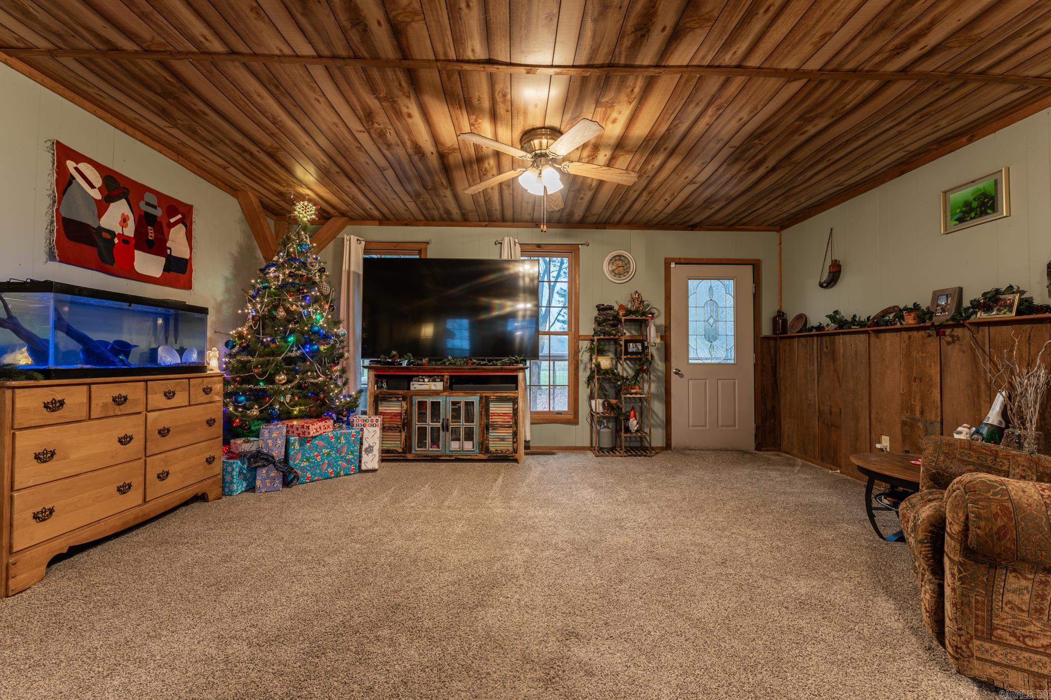 16339 Limekiln Road  Garfield, AR