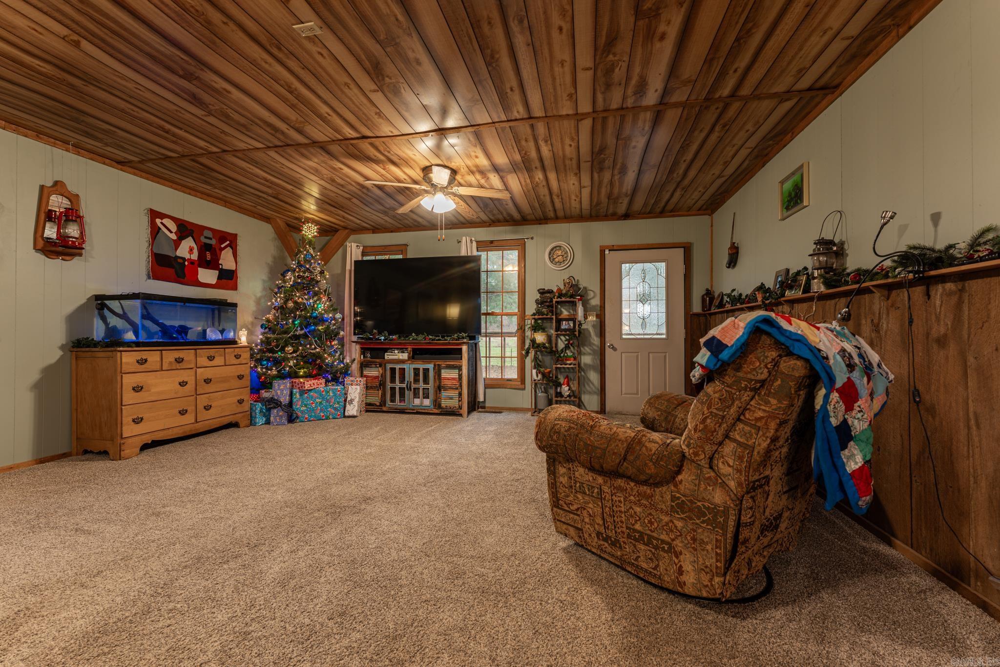 16339 Limekiln Road  Garfield, AR