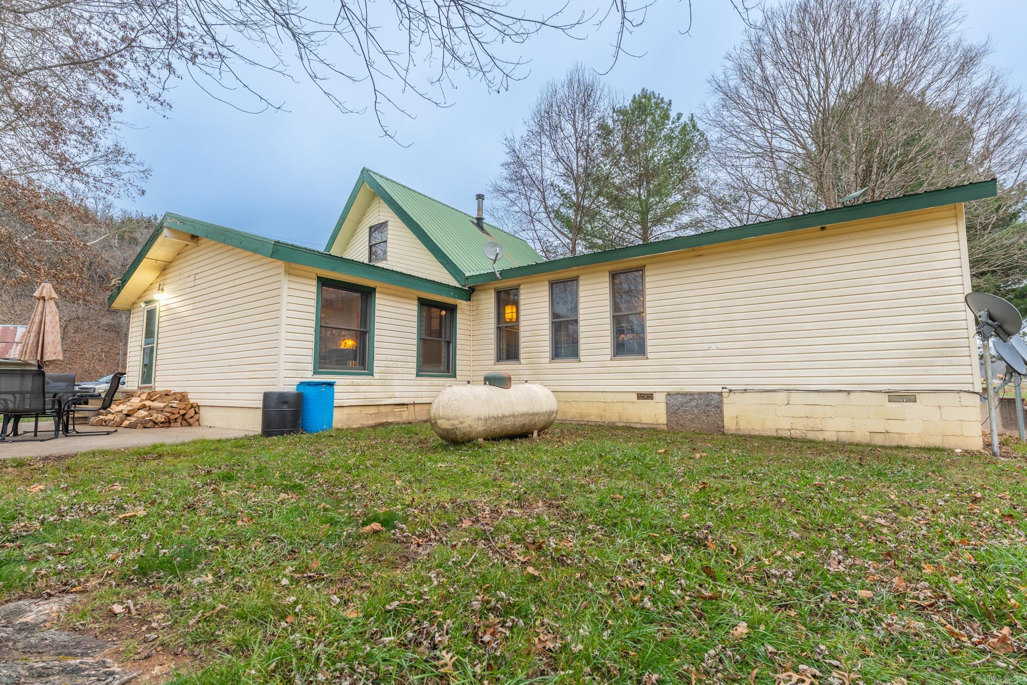 16339 Limekiln Road  Garfield, AR