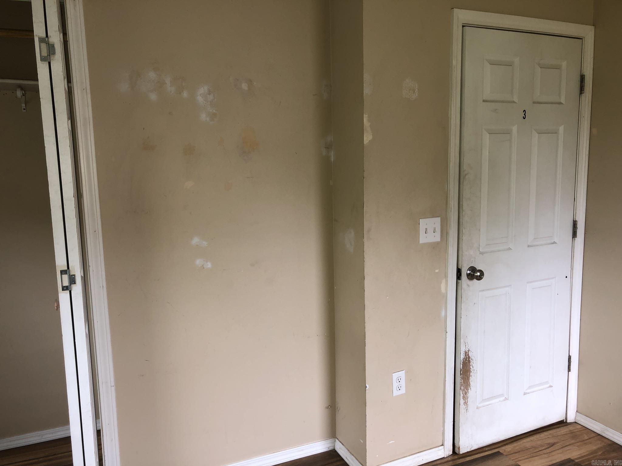 915 S 5th  Dardanelle, AR