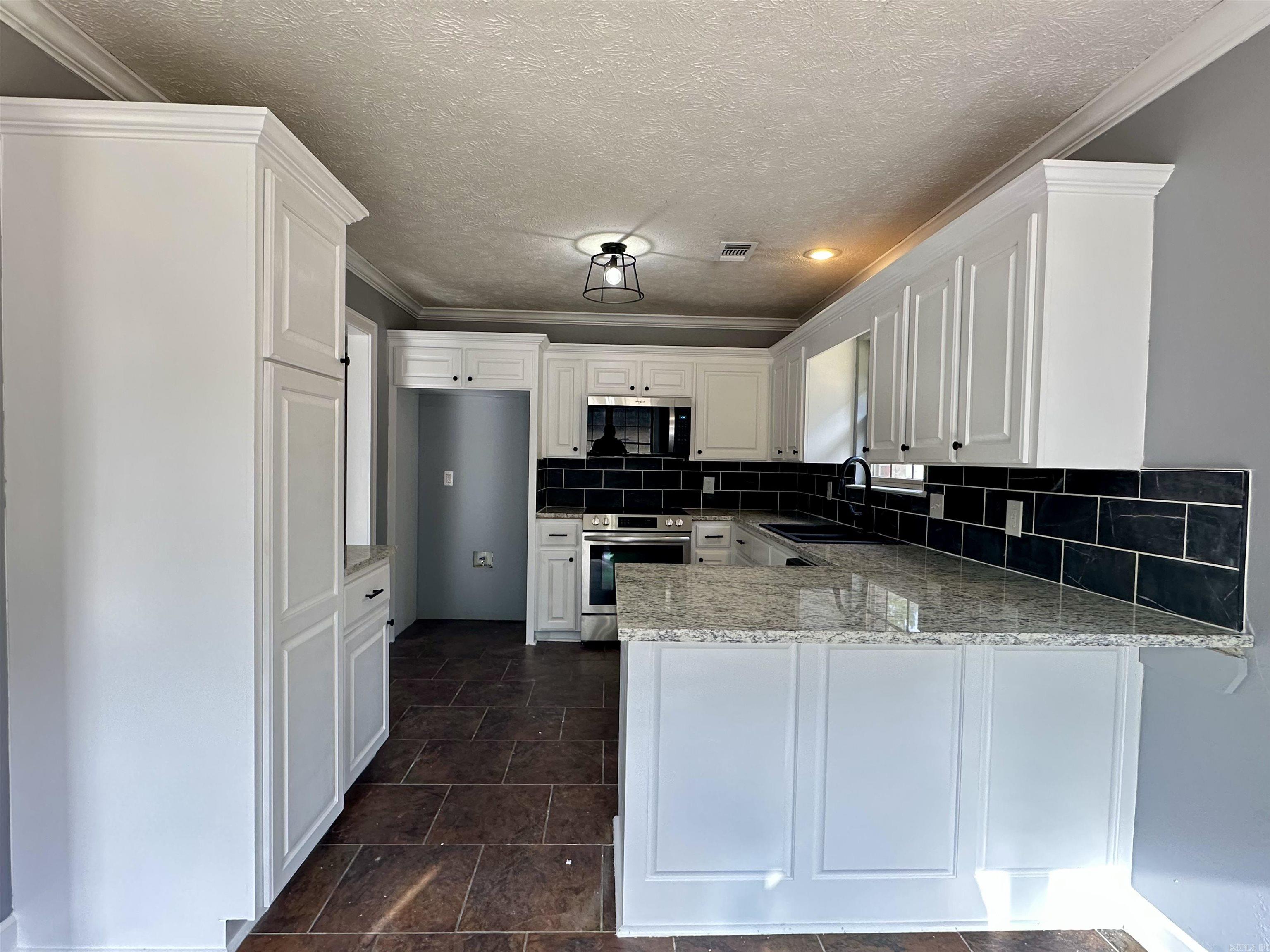 11 Margarita Dr  Quitman, AR