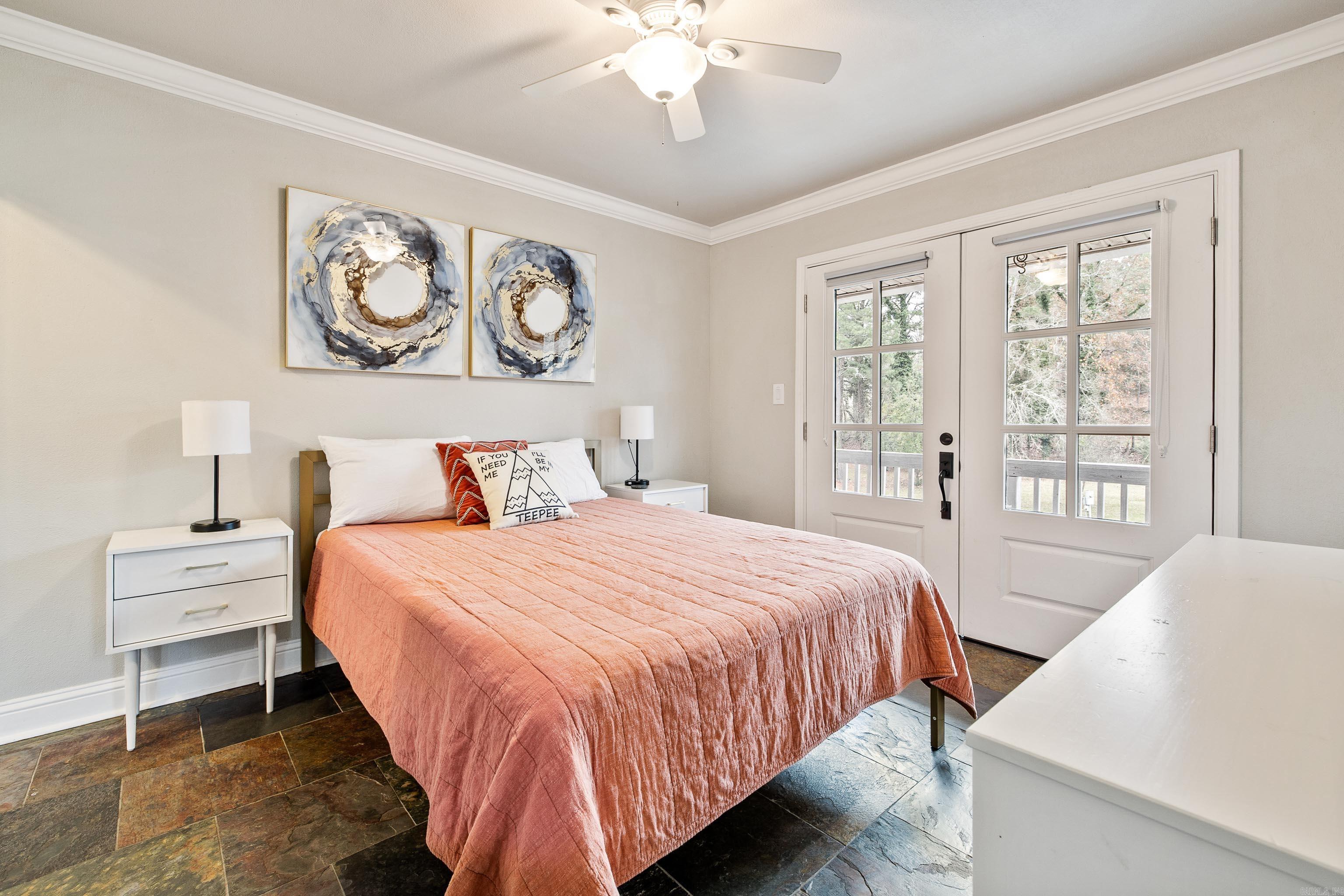 400 Majestic Lodge  Hot Springs, AR