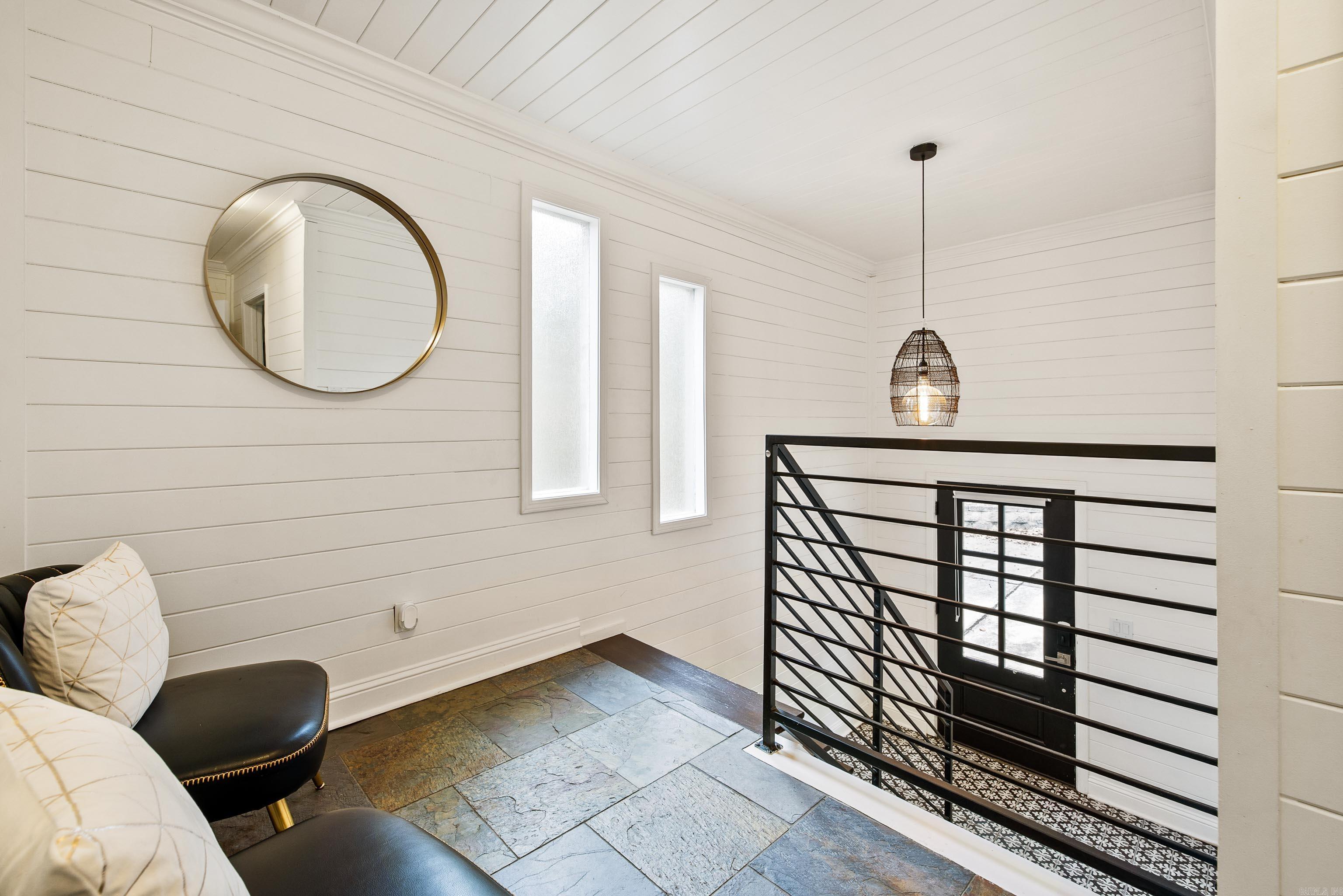 400 Majestic Lodge  Hot Springs, AR