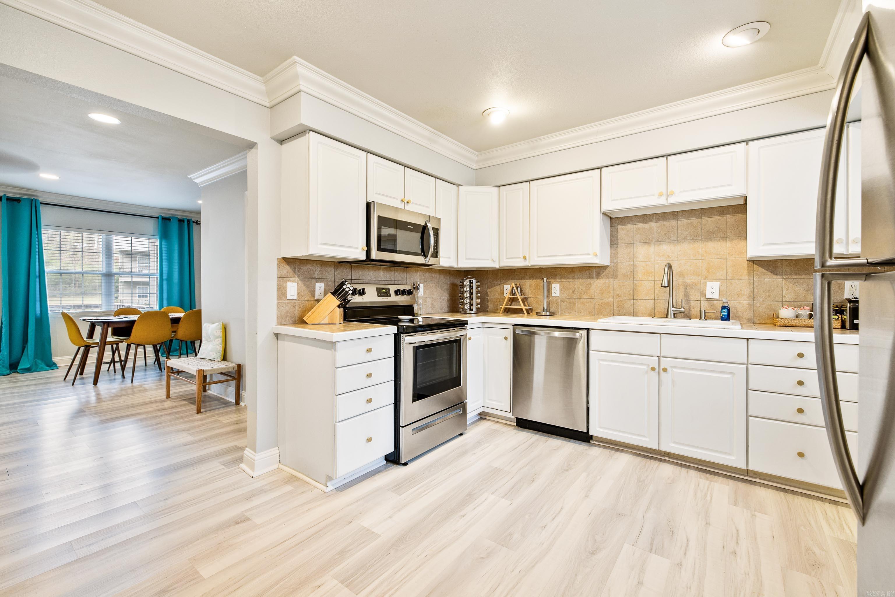 400 Majestic Lodge  Hot Springs, AR