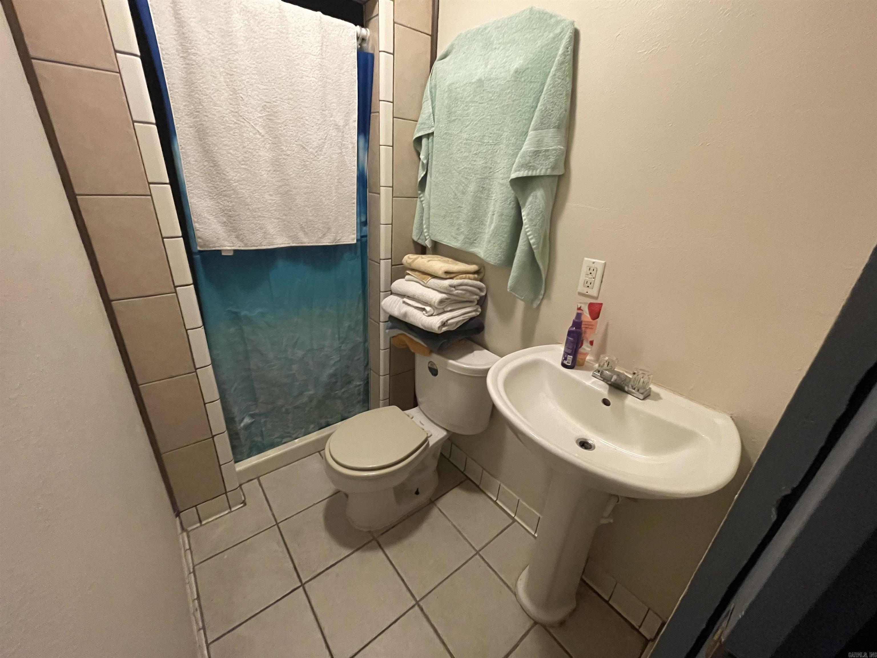 208 & 210 A&B Alcorn  Hot Springs, AR